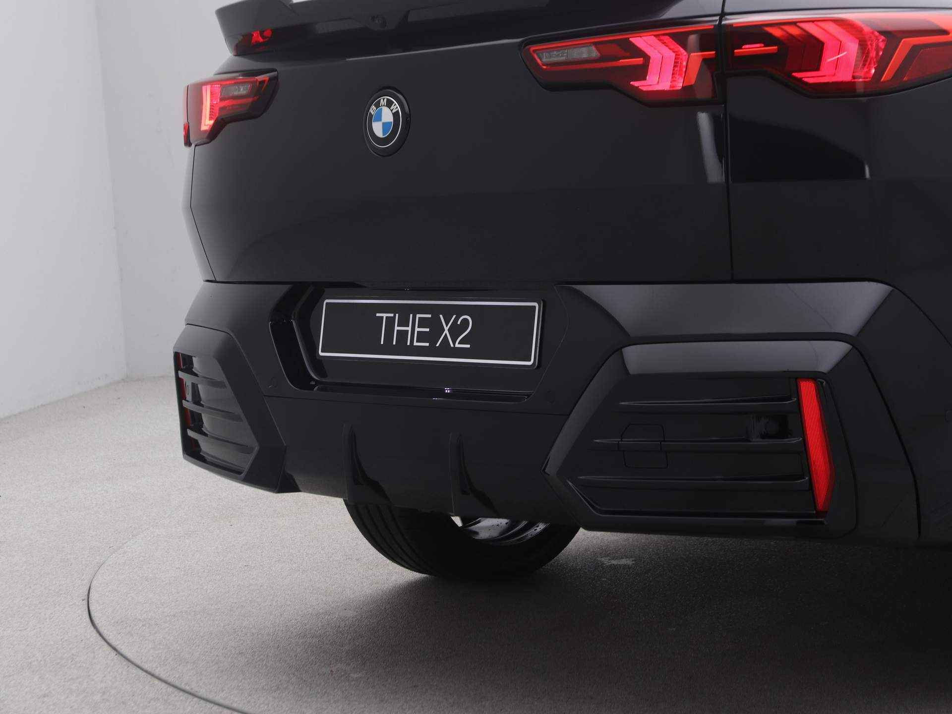 BMW X2 sDrive20i Launch Edition - 22/24