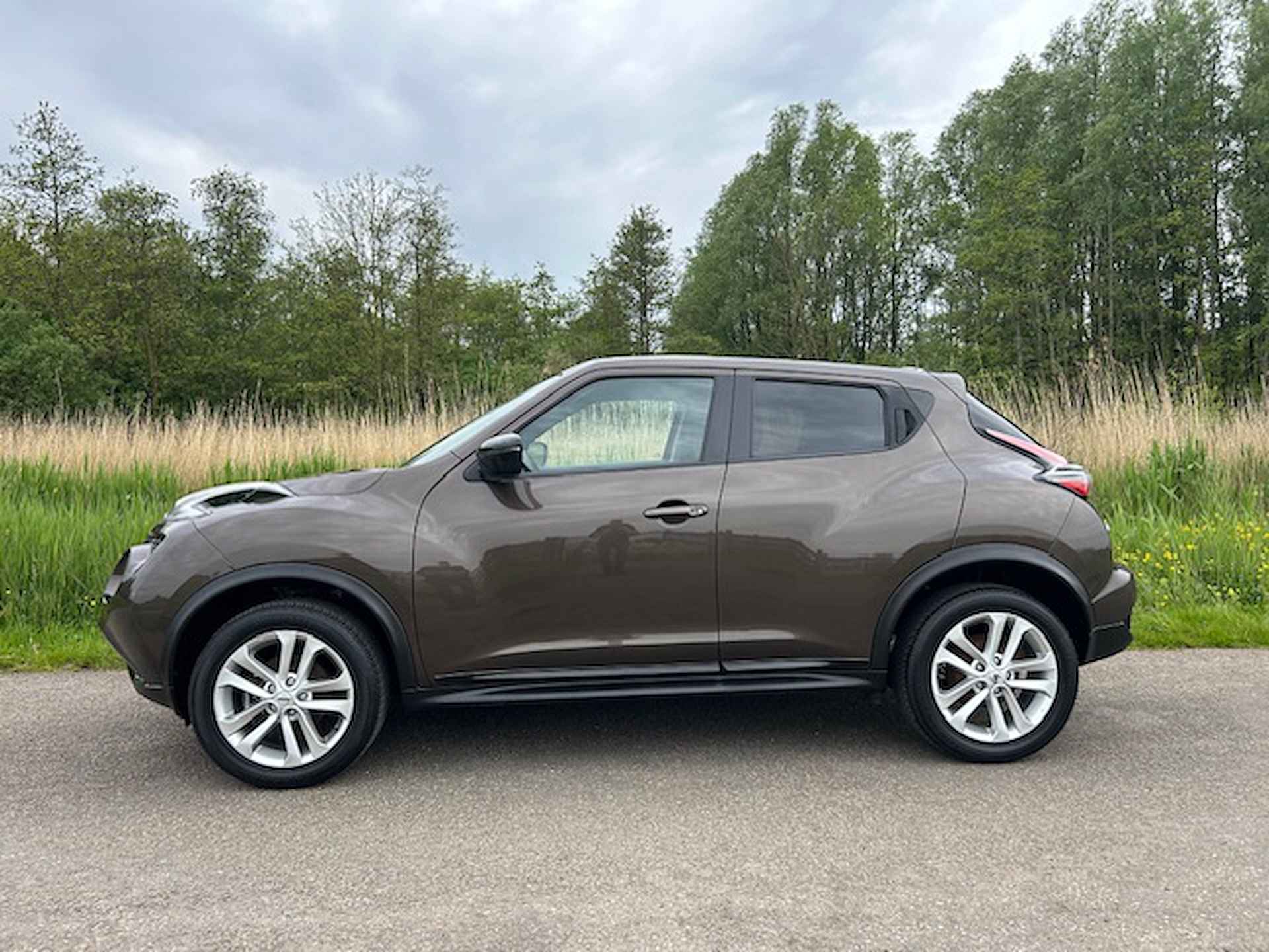 NISSAN Juke 1.2 DIG-T 115pk 2WD N-Connecta | Navigatie | Camera  | Climate control | Half leder - Alcantara | Keyless entry | NAP | Rijklaar prijs! - 3/24