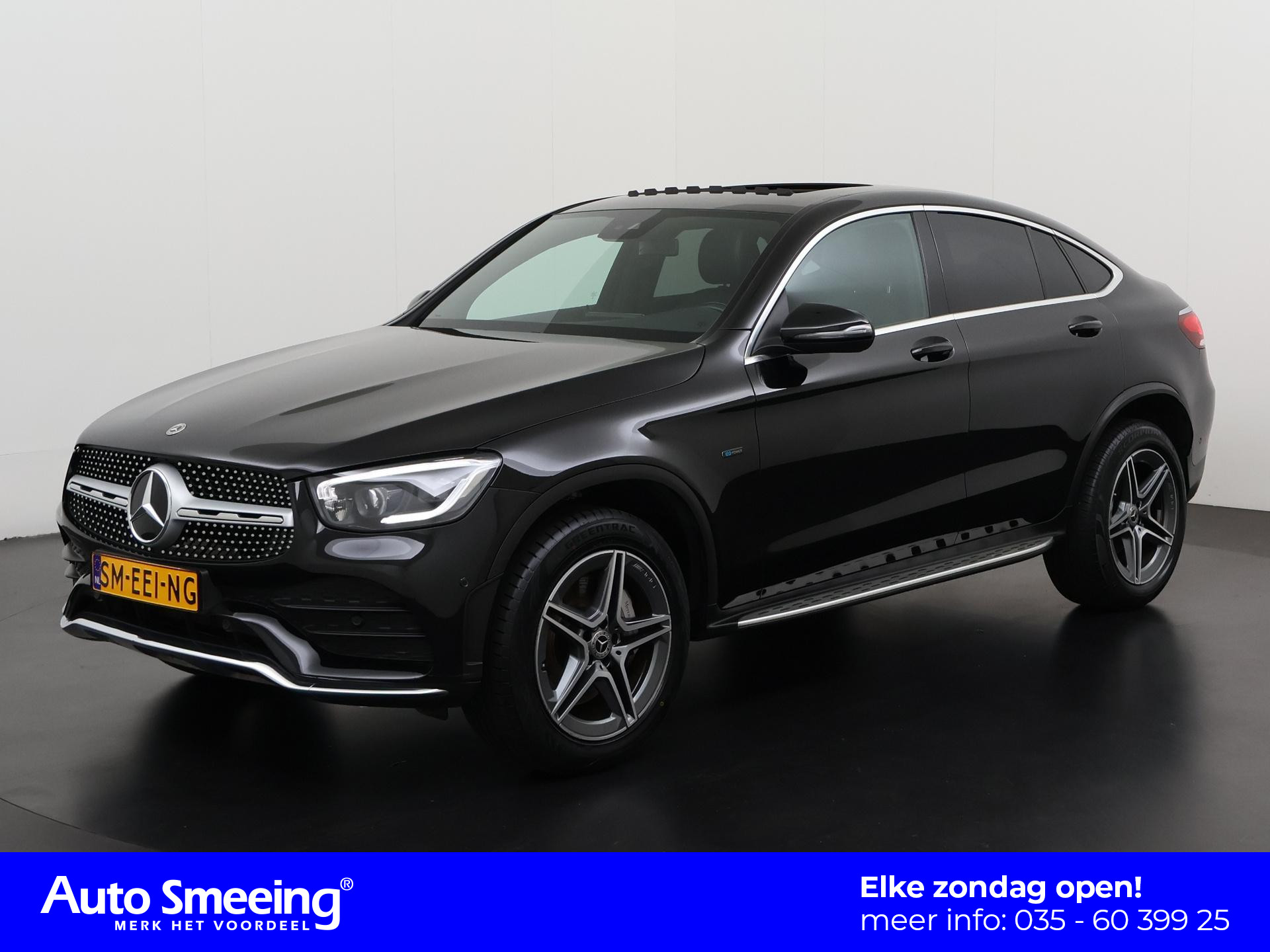 Mercedes-Benz GLC-klasse Coupé 300e 4MATIC Premium AMG | Schuifdak | Camera | Carplay| Blind spot | Zondag Open!