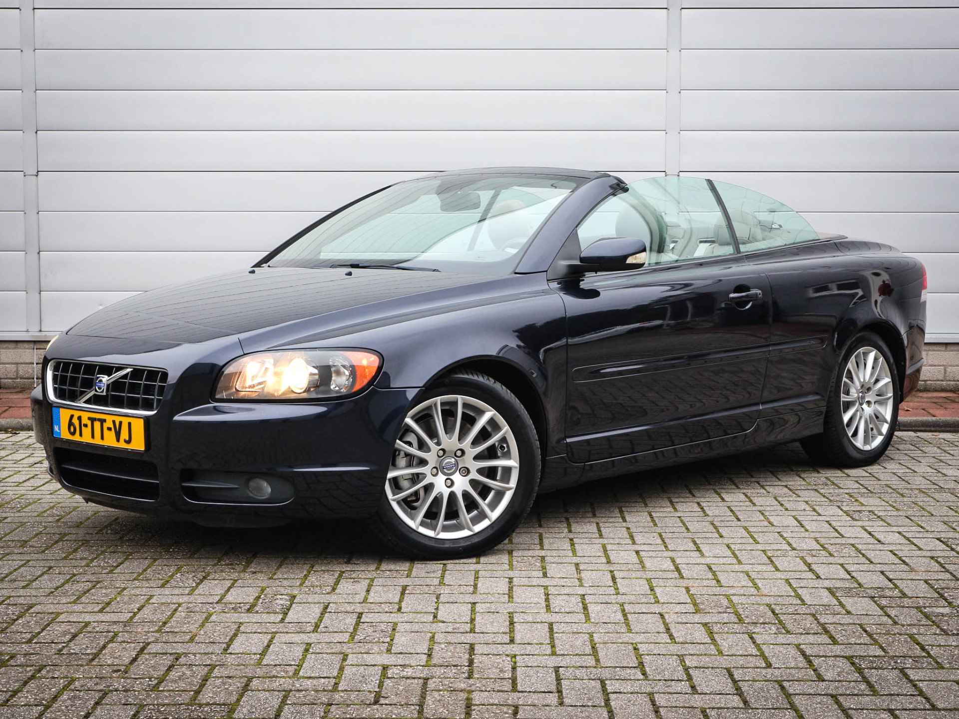 Volvo C70 Convertible 2.4 Momentum | Clima | Cruise | Navi | Pdc | 17 Inch | Youngtimer | In unieke staat |  Nederlandse auto | - 14/51