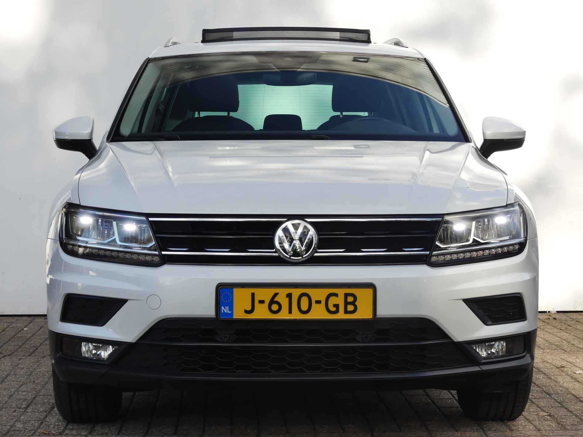 Volkswagen Tiguan 1.5 TSI ACT 150PK Comfortline Business DSG-7 | PANORAMADAK | ADAPTIVE CRUISE | STOELVERWARMING | - 37/39