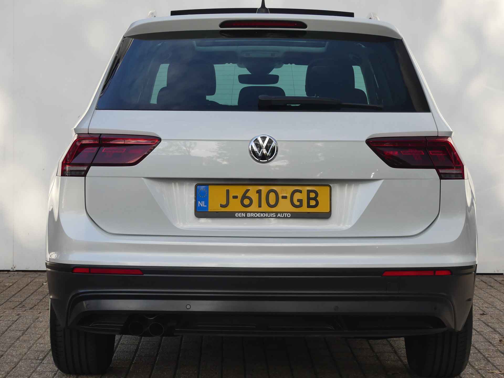 Volkswagen Tiguan 1.5 TSI ACT 150PK Comfortline Business DSG-7 | PANORAMADAK | ADAPTIVE CRUISE | STOELVERWARMING | - 39/39