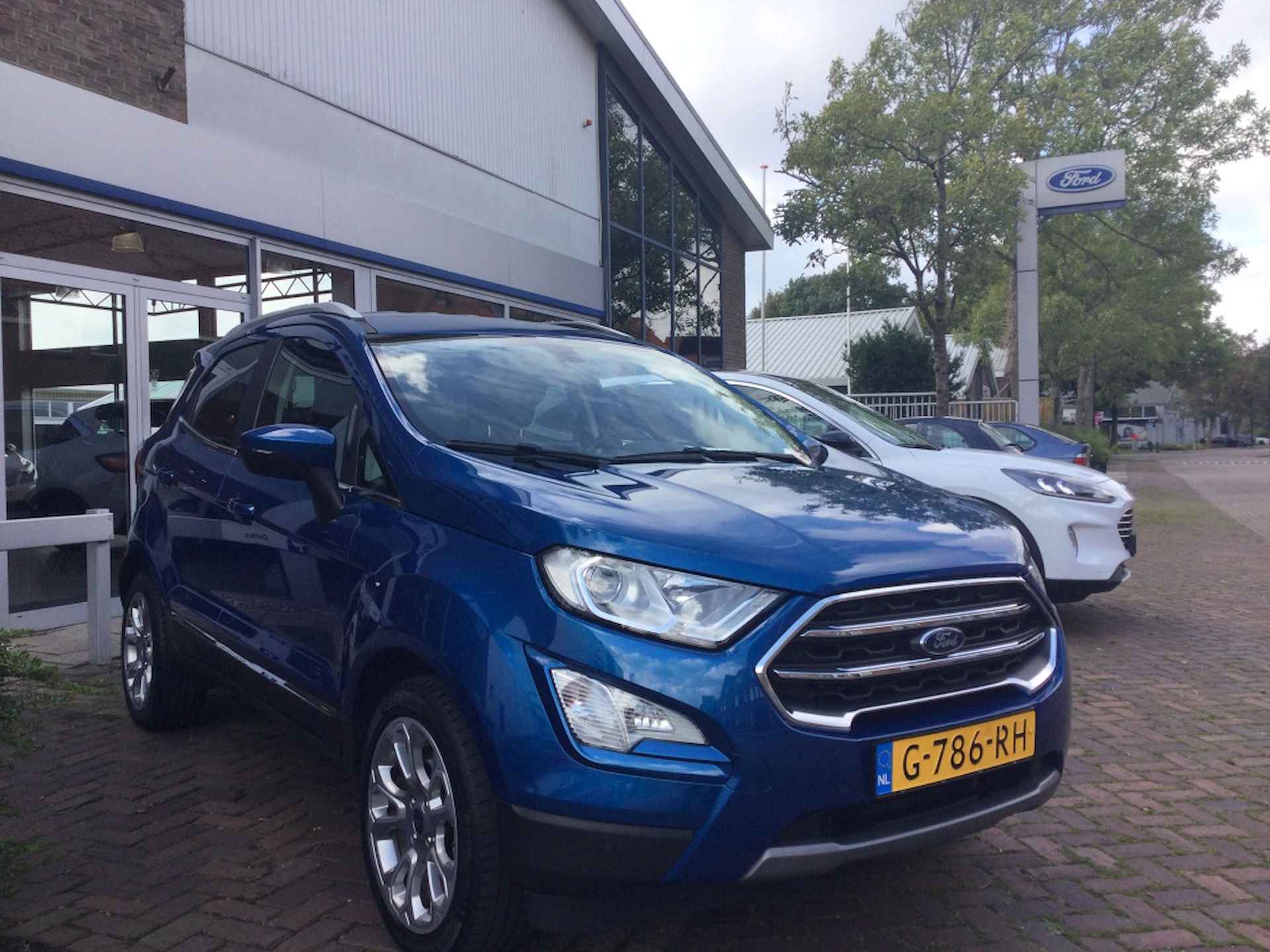 Ford EcoSport 1.0 EB 125 pk Titanium X-Pack - 2/11