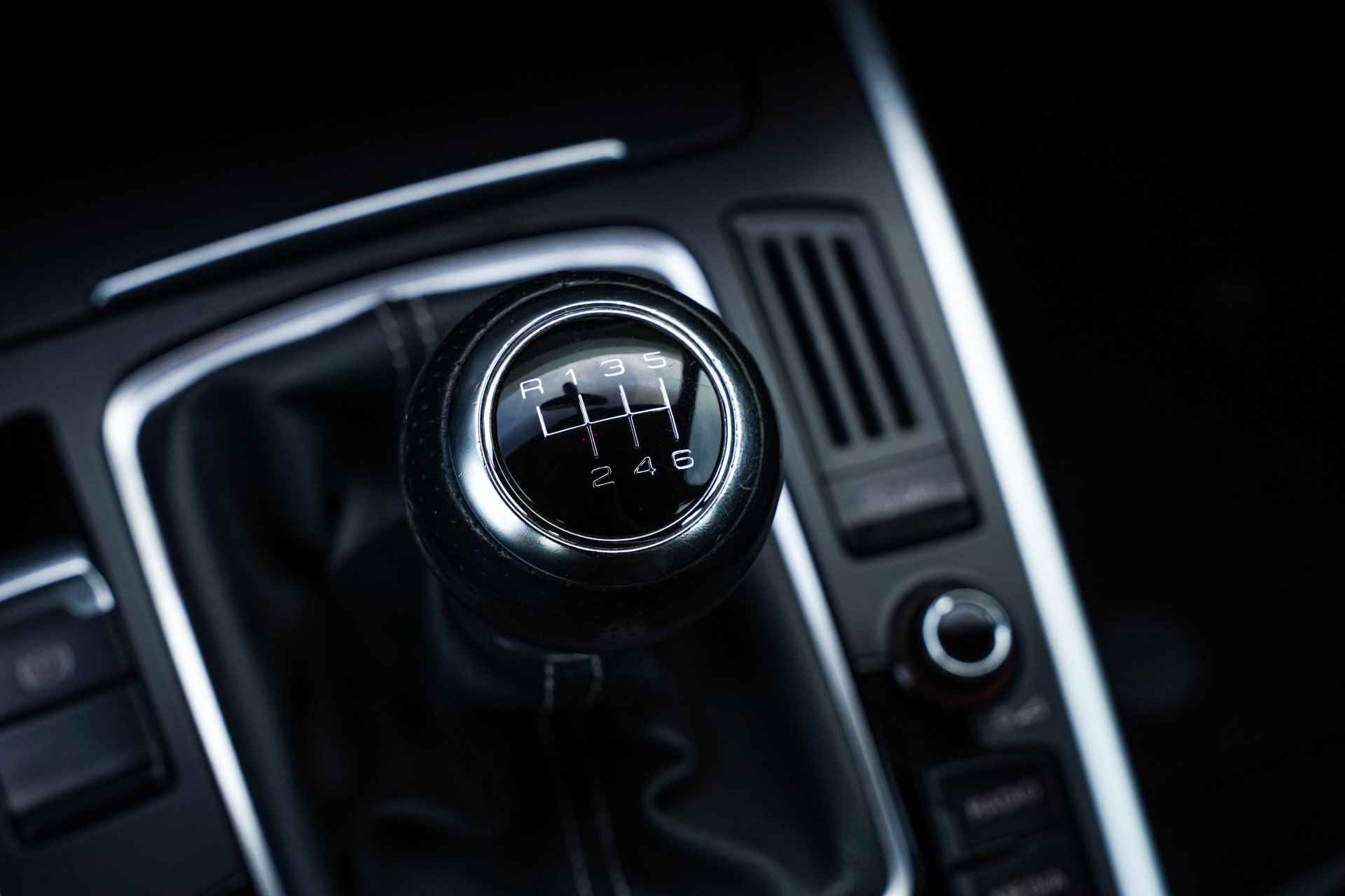 Audi A4 Avant 2.0 TFSI quattro S edition | S-line exterieur | Sportstoelen - 11/29