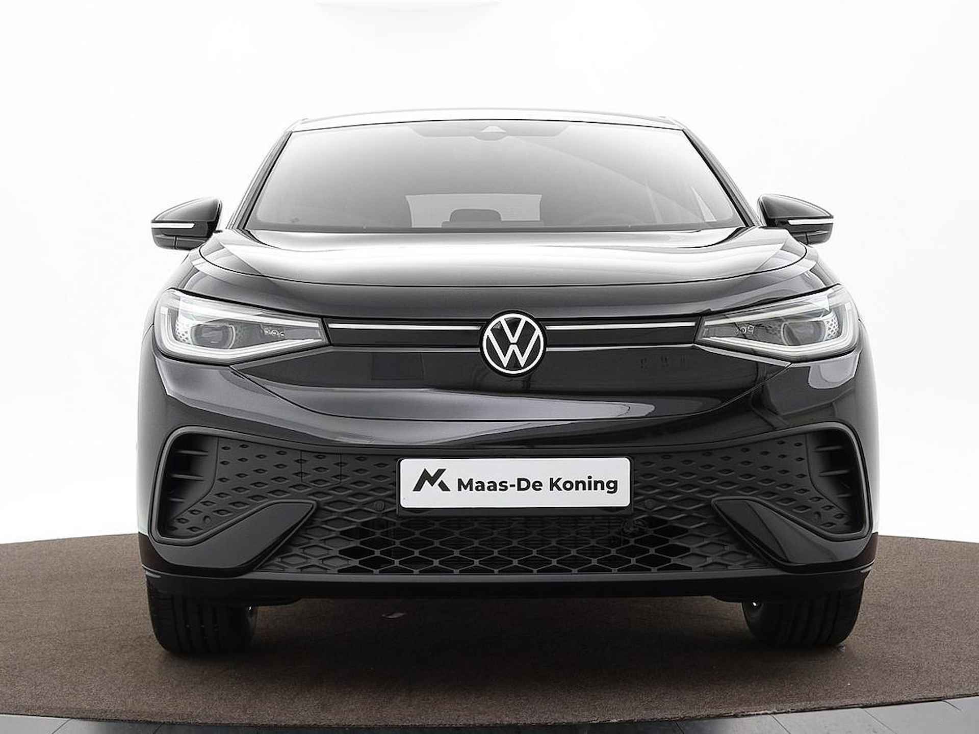 Volkswagen ID.5 Pro Business 77 kWh accu, 210 kW / 286 pk SUV Elek · Incl. Voorraadkorting - 18/35