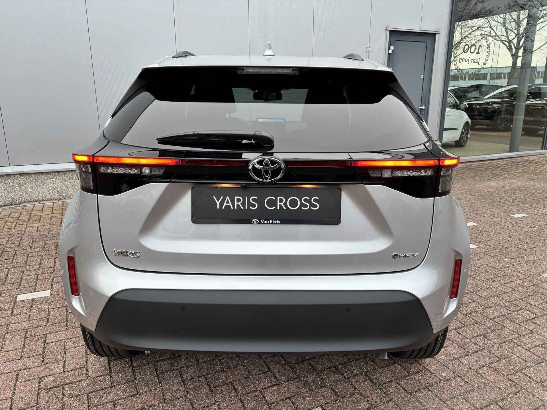 Toyota Yaris Cross 1.5 Hybrid 115 First Edition Automaat BSM,Parkeersensoren ,Apple Carplay Android Auto,Stoelverwarming,Stuurverwarming - 39/52