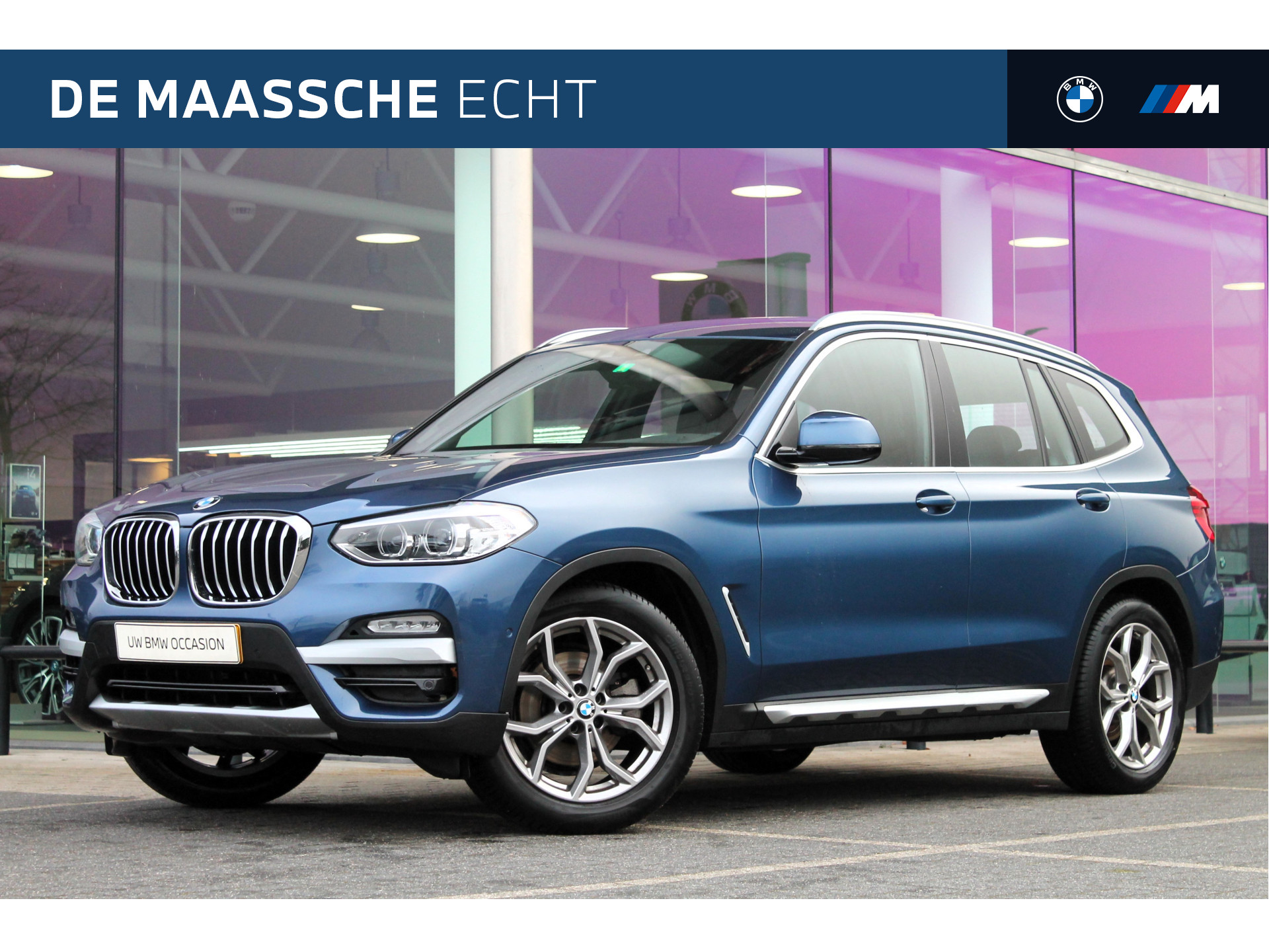 BMW X3 xDrive20i Executive xLine Automaat / Sportstoelen / LED / Parking Assistant / Navigatie Professional