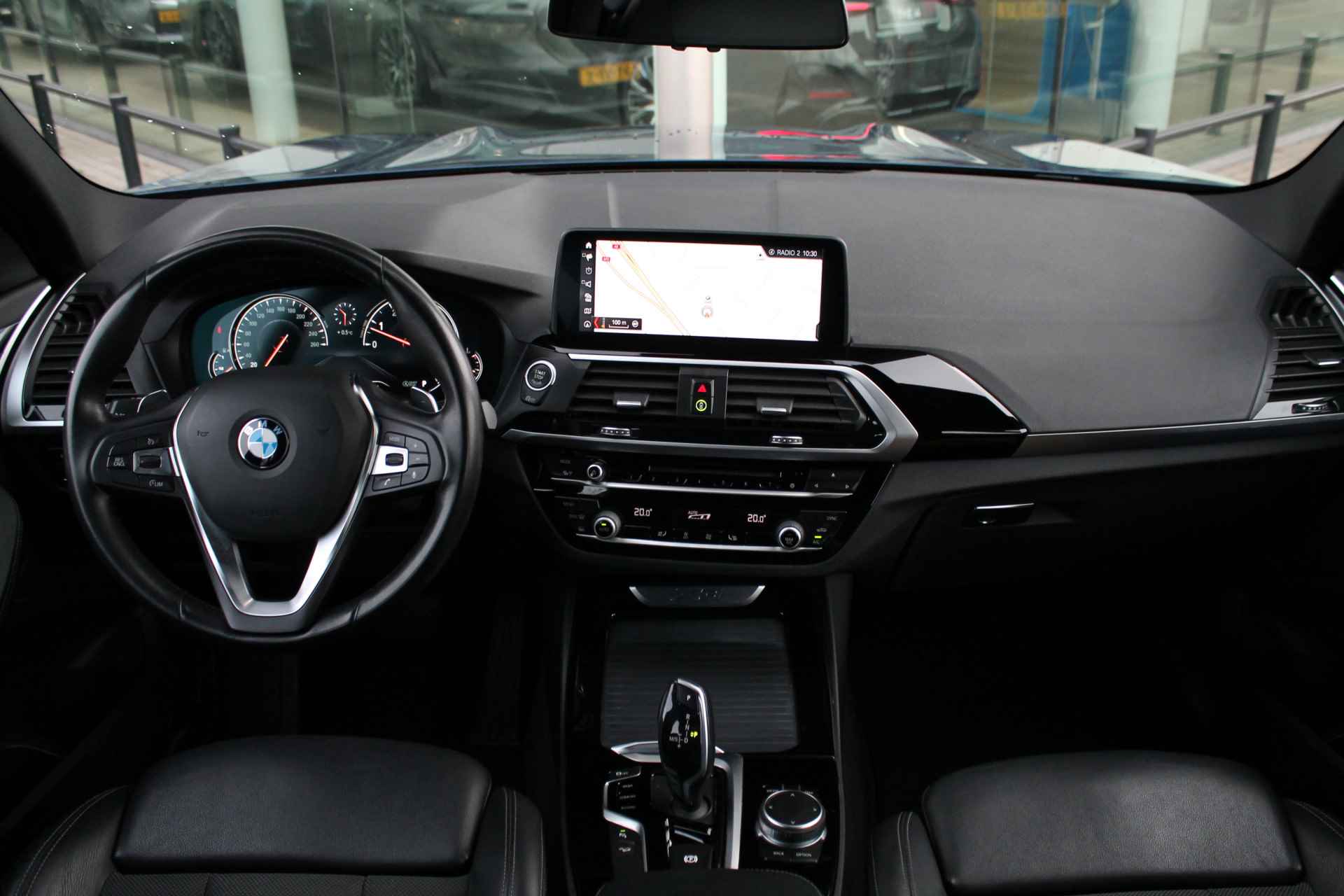 BMW X3 xDrive20i Executive xLine Automaat / Sportstoelen / LED / Parking Assistant / Navigatie Professional - 3/23