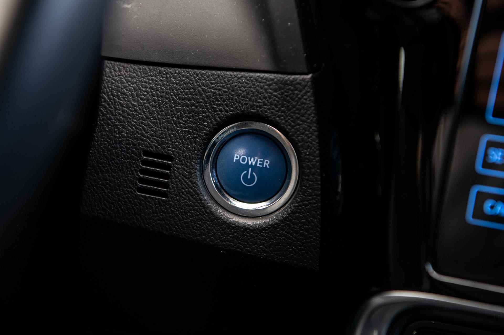 Toyota Auris 1.8 99pk Hybrid Dynamic | Airco/Clima | Cruise Control | Camera | LM Velgen | haak voor fietsen of max 345kg trekg. - 20/42