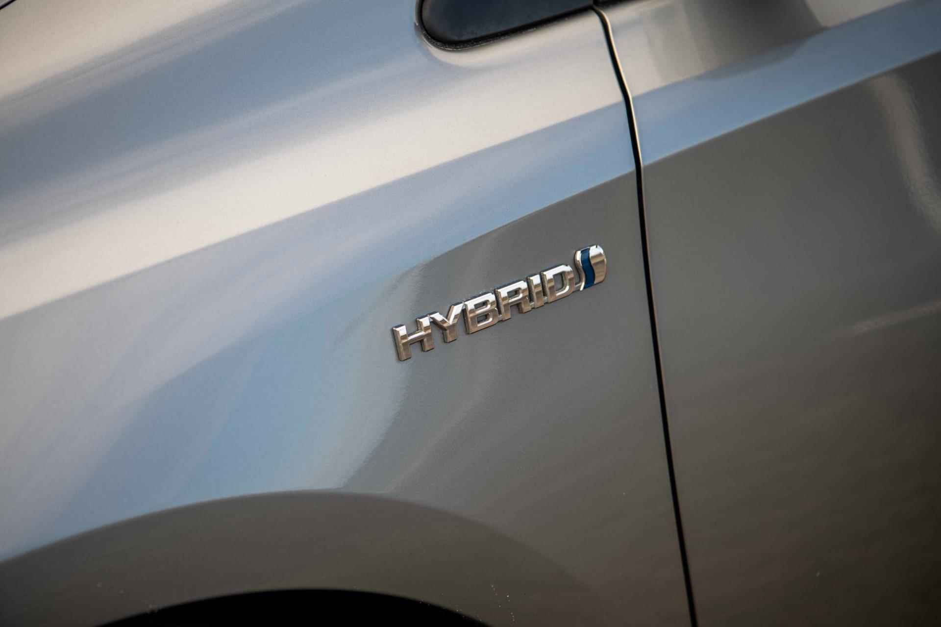 Toyota Auris 1.8 99pk Hybrid Dynamic | Airco/Clima | Cruise Control | Camera | LM Velgen | haak voor fietsen of max 345kg trekg. - 37/42
