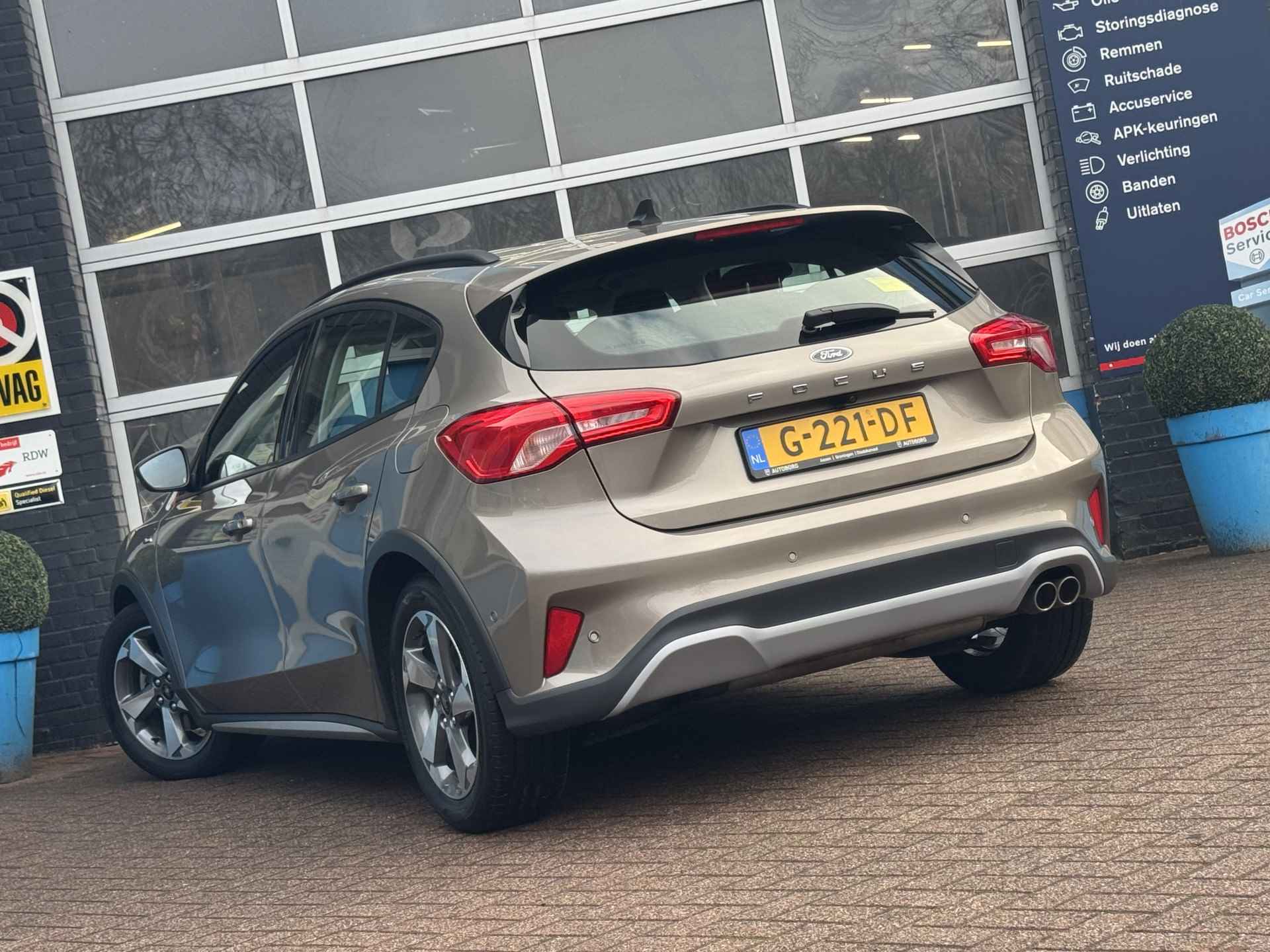 Ford Focus 1.5 EcoBoost Active Business Prijs Inclusief Onderhoud & 12 Maand BOVAG Garantie | Active | Navigatie | Climate Control | Achteruitrijcamera | - 25/58