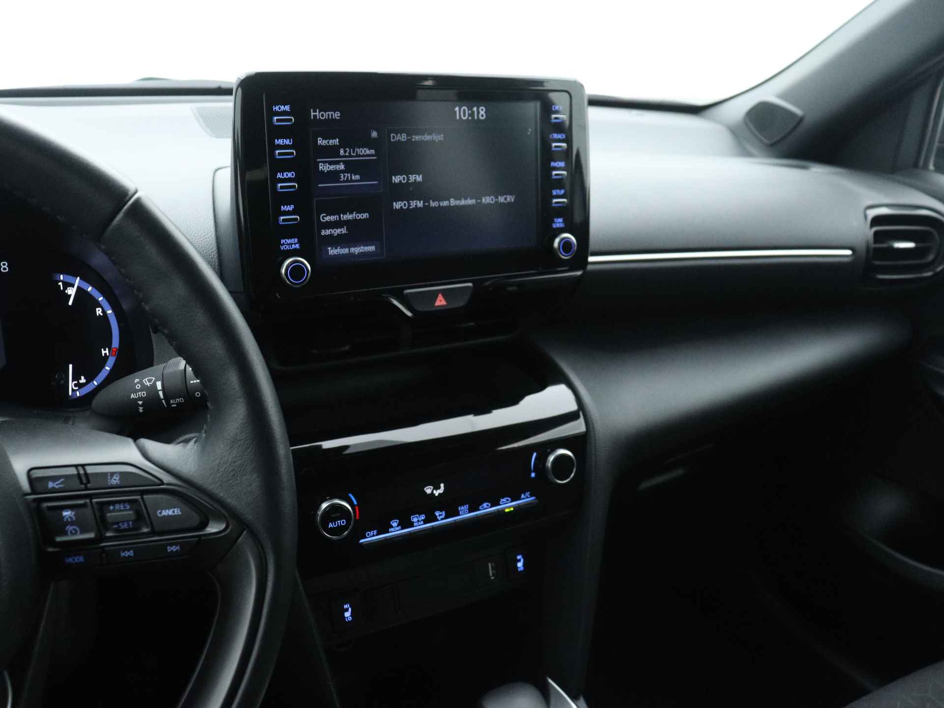 Toyota Yaris Cross 1.5 Hybrid Dynamic Limited | Adaptive Cruise control | Apple carplay | - 8/43