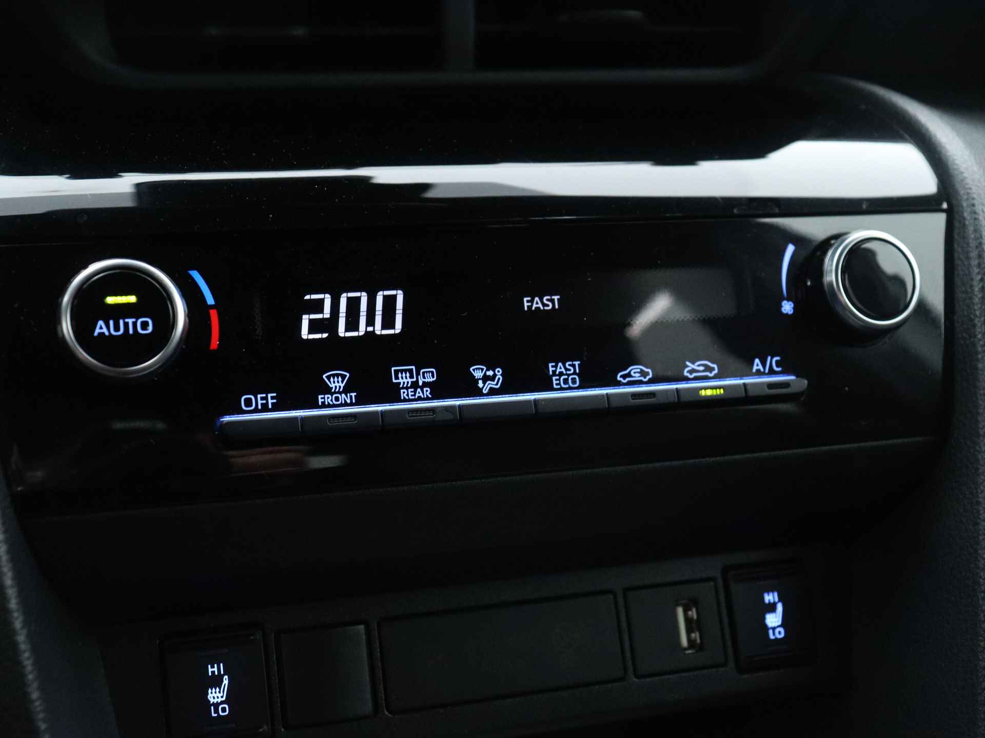 Toyota Yaris Cross 1.5 Hybrid Dynamic Limited | Adaptive Cruise control | Apple carplay | - 12/43