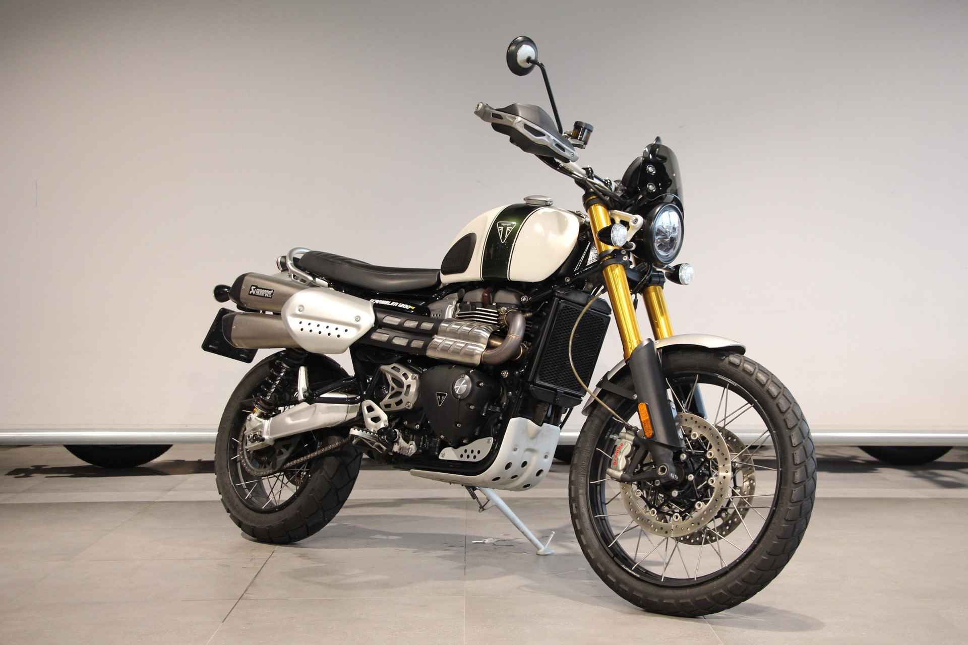 Triumph SCRAMBLER - 2/16