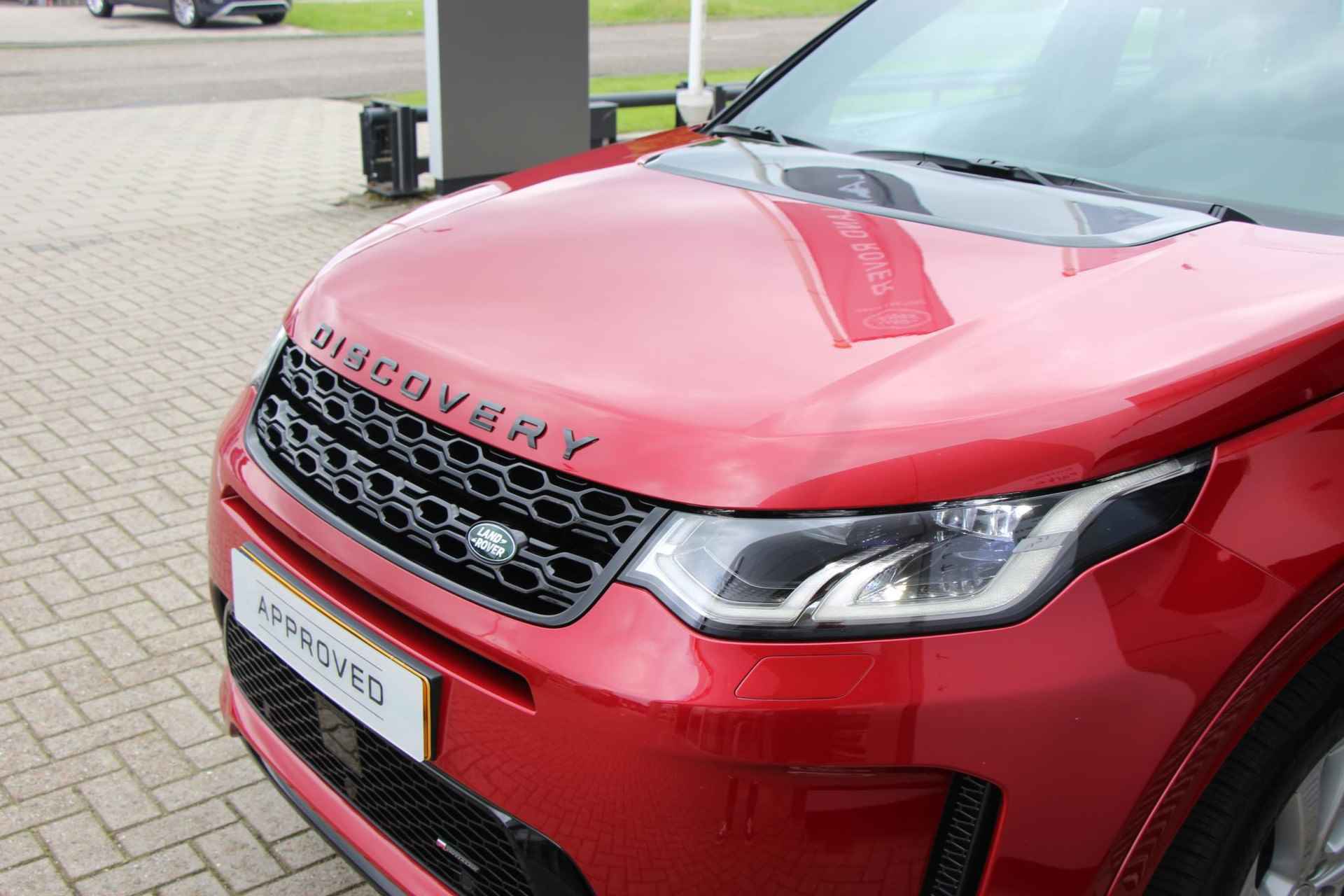 Land Rover Discovery Sport P300e R-Dynamic SE PHEV - 5/28