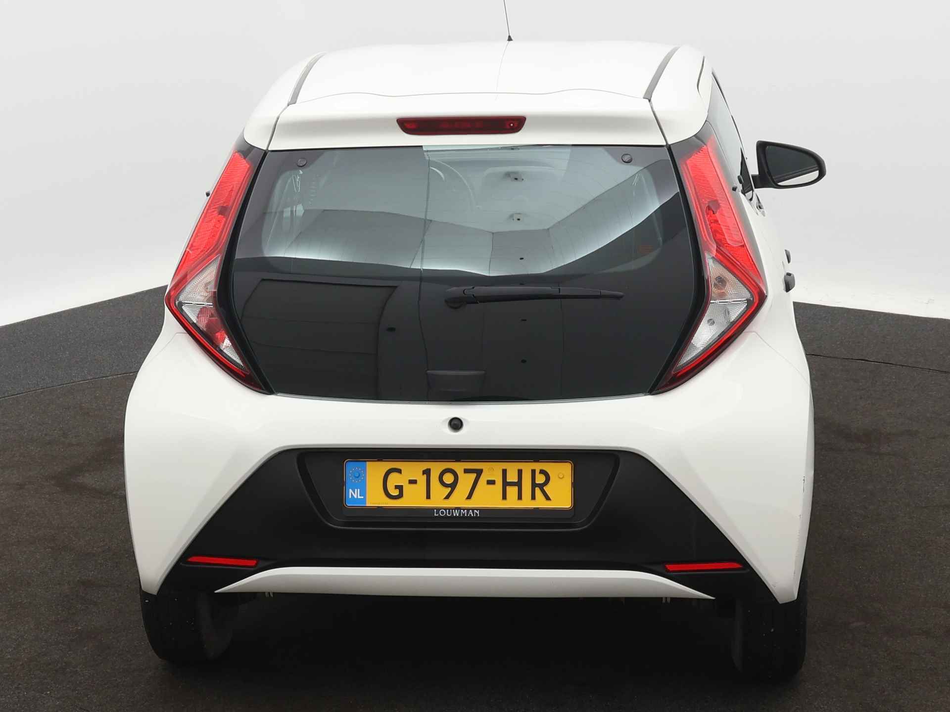 Toyota Aygo 1.0 VVT-i x-fun | Airco | - 28/39