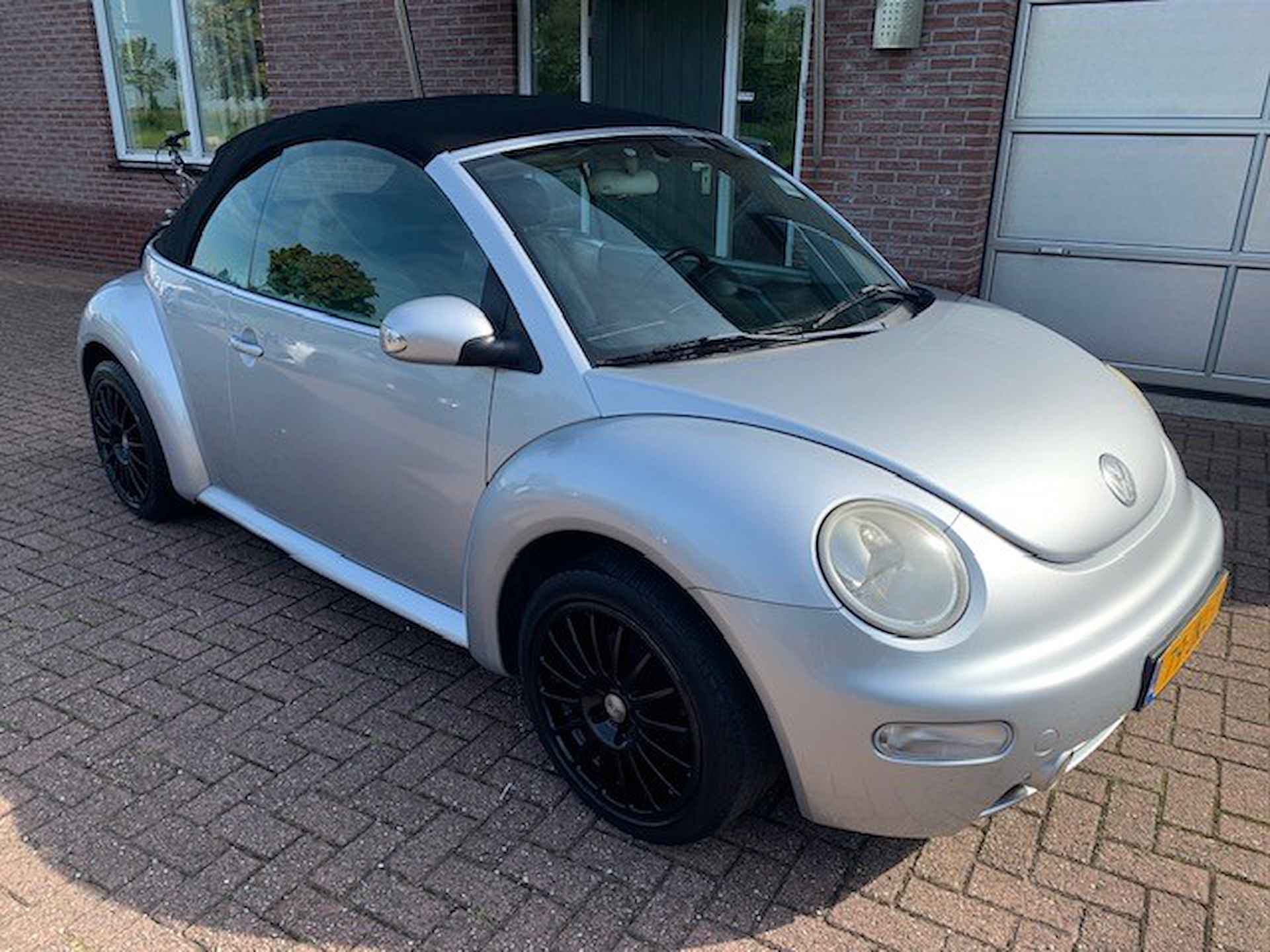 Volkswagen New Beetle Cabriolet APK Augustus 2025 - 5/20