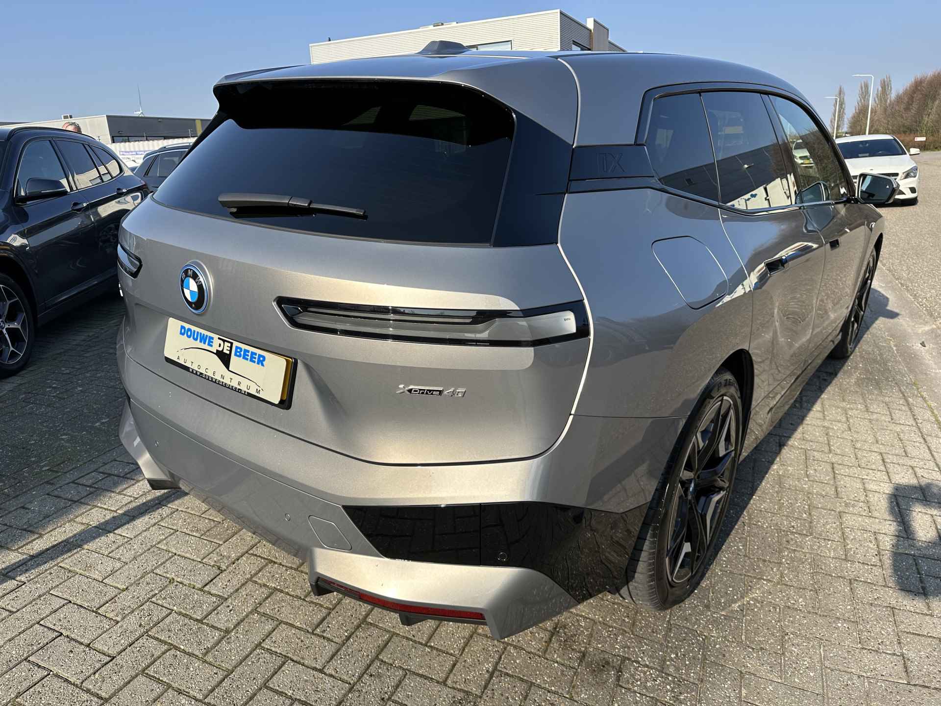 BMW iX xDrive40 Business Edition Plus 77 kWh Dr.ass.pro|comfortstoelen|harman-Kardon - 6/25