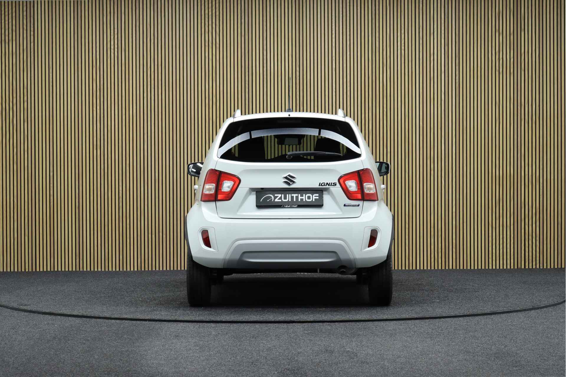 Suzuki Ignis 1.2 Smart Hybrid Select €2.445,- Demo voordeel! | Navigatie | Hoge zit | Full Led - 4/29