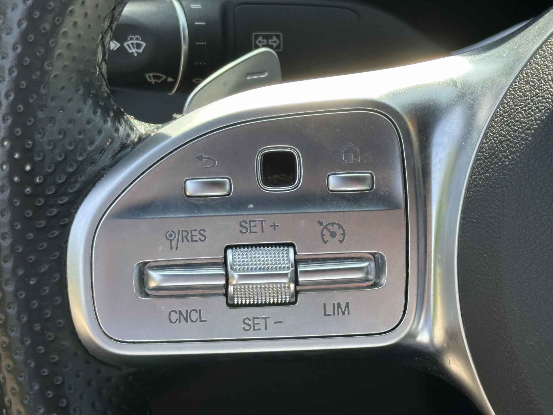 Mercedes-Benz C-Klasse 180 AMG digitaal-cockpit|Night|facelift - 15/23