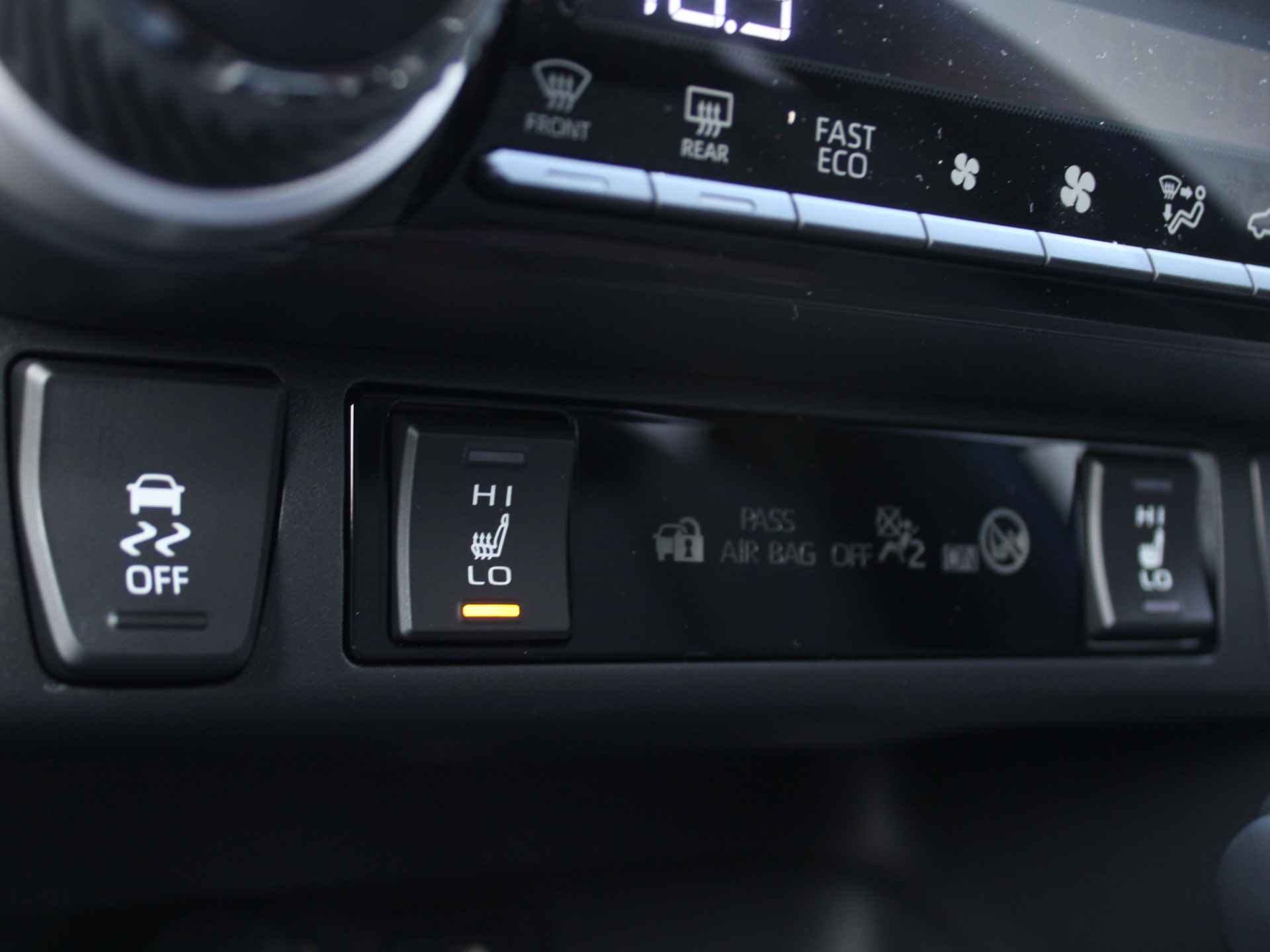 Suzuki Across 2.5 Plug-in Hybrid Style NIEUW 6 JAAR GARANTIE Carplay/Android Auto Draadloos, Keyless Go, Voorstoelen/Stuur Verwarmd, Adaptieve Cruise Control - 22/44