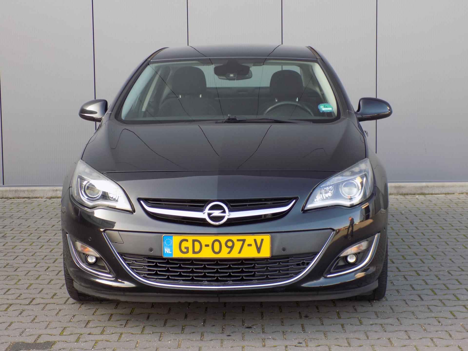 Opel Astra 1.4 Turbo Sport + - 6/15