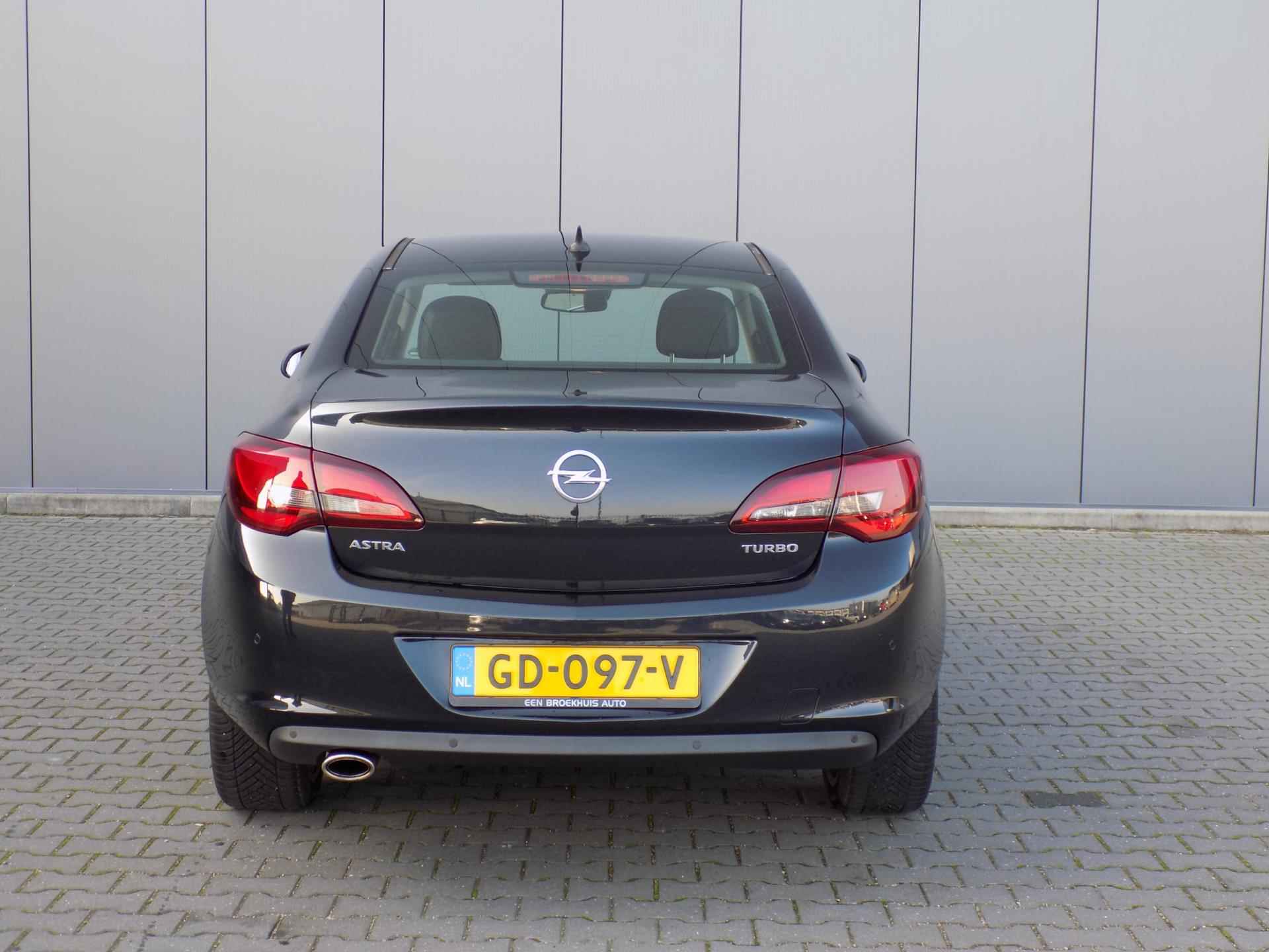 Opel Astra 1.4 Turbo Sport + - 7/15