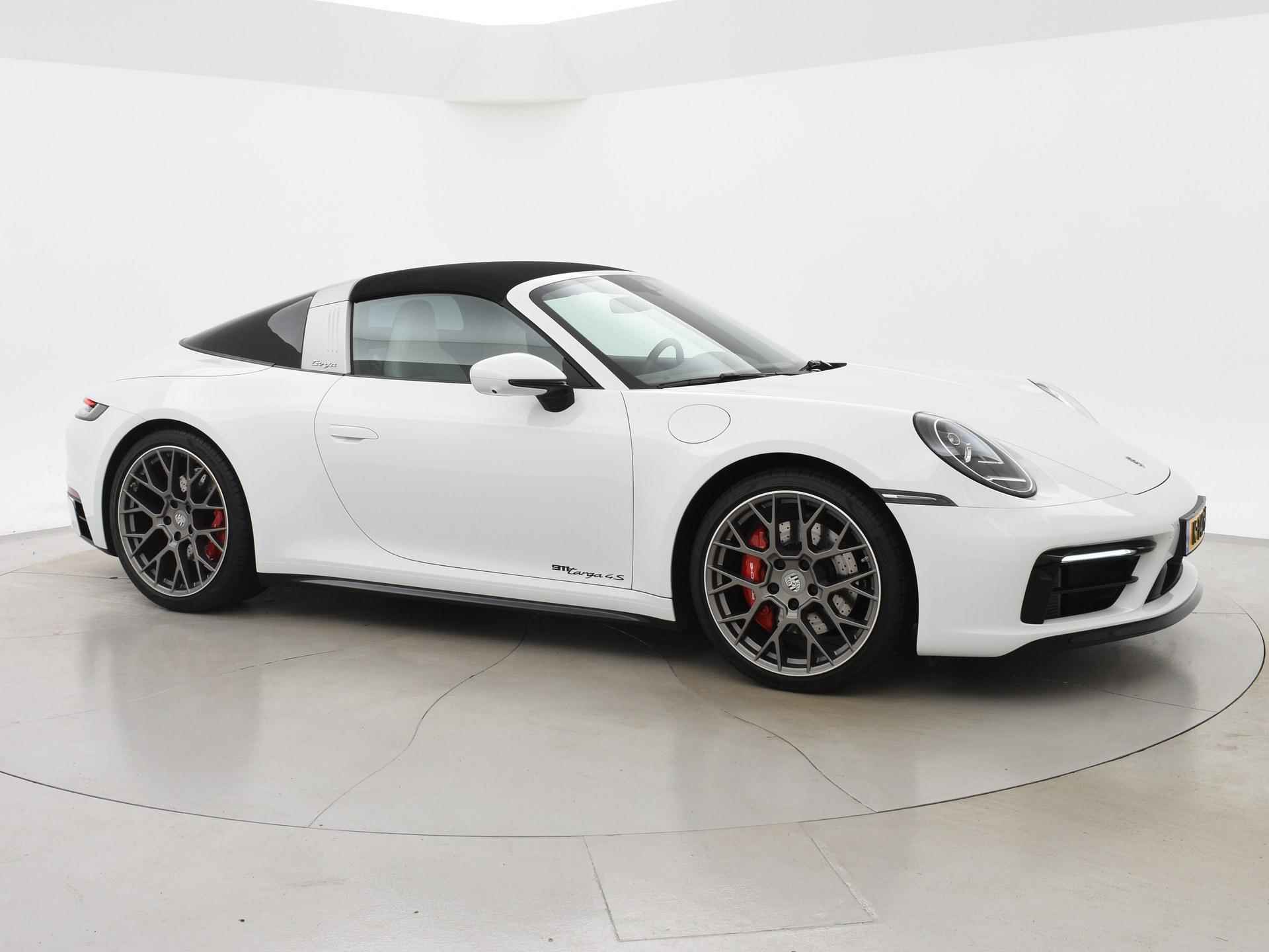 Porsche 911 TARGA 4S 3.0 992 ORIG. NL *17.979 KM* + SPORTUITLAAT / SFEERVERLICHTING / 360 CAMERA - 92/96