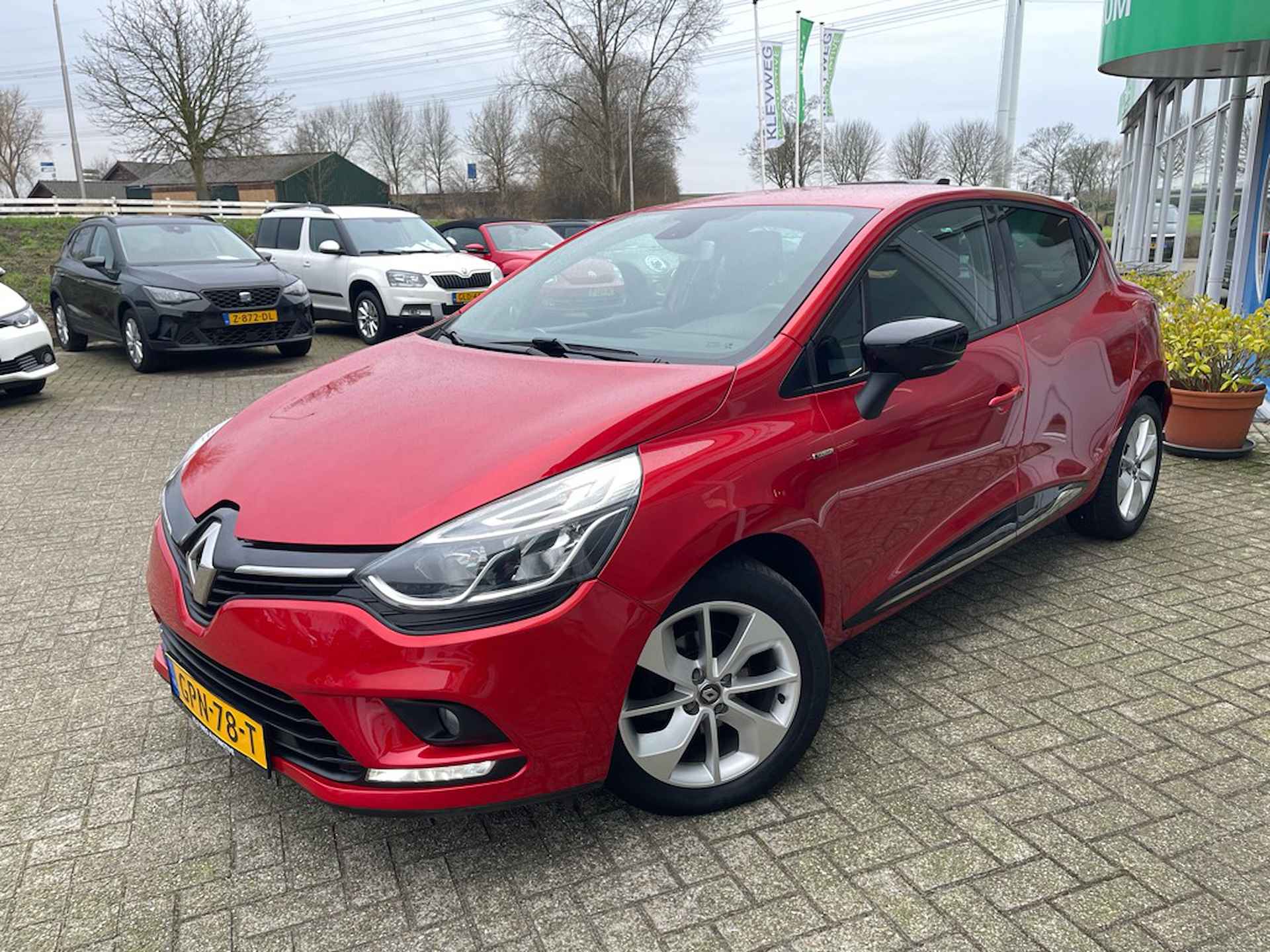 Renault Clio 1.2 TCe Limited, 120pk  Nav, Trekhaak, Clima, Pdc