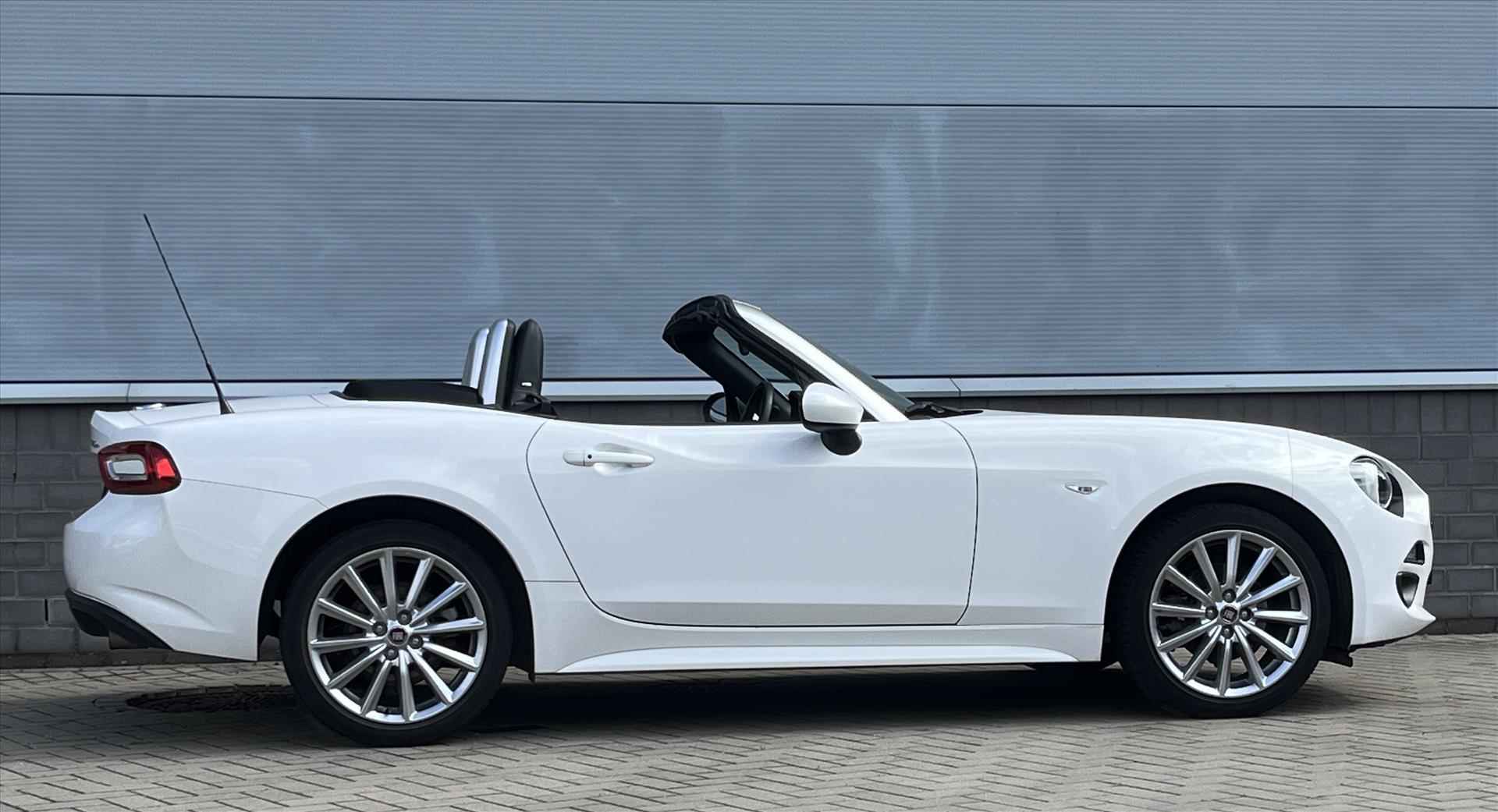 FIAT 124 Spider 1.4 MultiAir Turbo 16v 140pk Lusso | Stoelverwarming | BOSE Audio-Systeem - 6/37