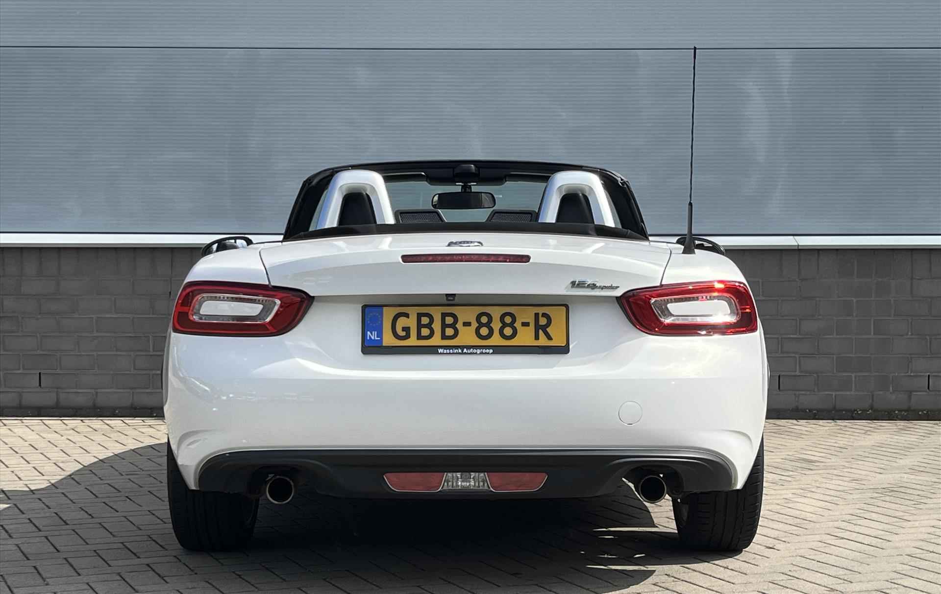 FIAT 124 Spider 1.4 MultiAir Turbo 16v 140pk Lusso | Stoelverwarming | BOSE Audio-Systeem - 10/37