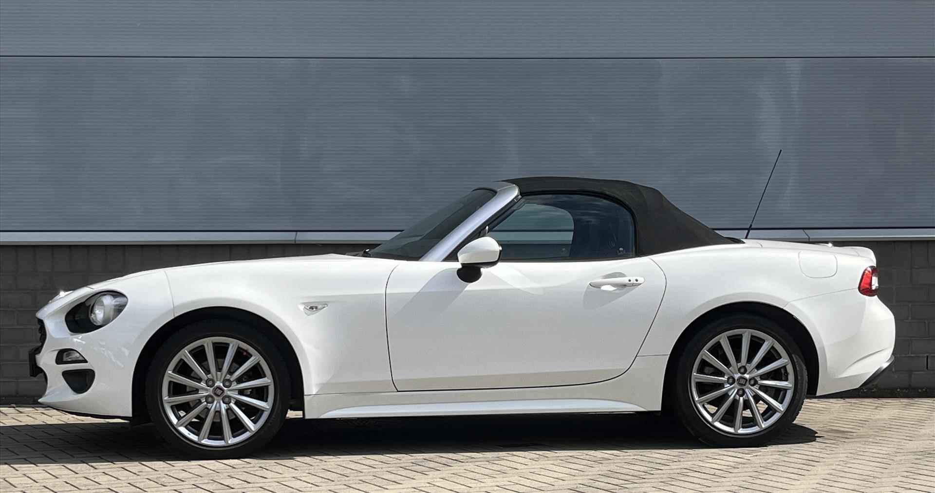 FIAT 124 Spider 1.4 MultiAir Turbo 16v 140pk Lusso | Stoelverwarming | BOSE Audio-Systeem - 4/38