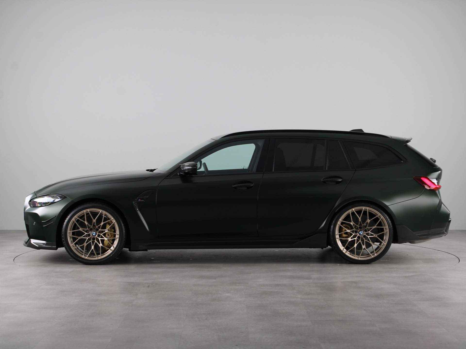 BMW M3 Touring xDrive Competition Individual - 9/29