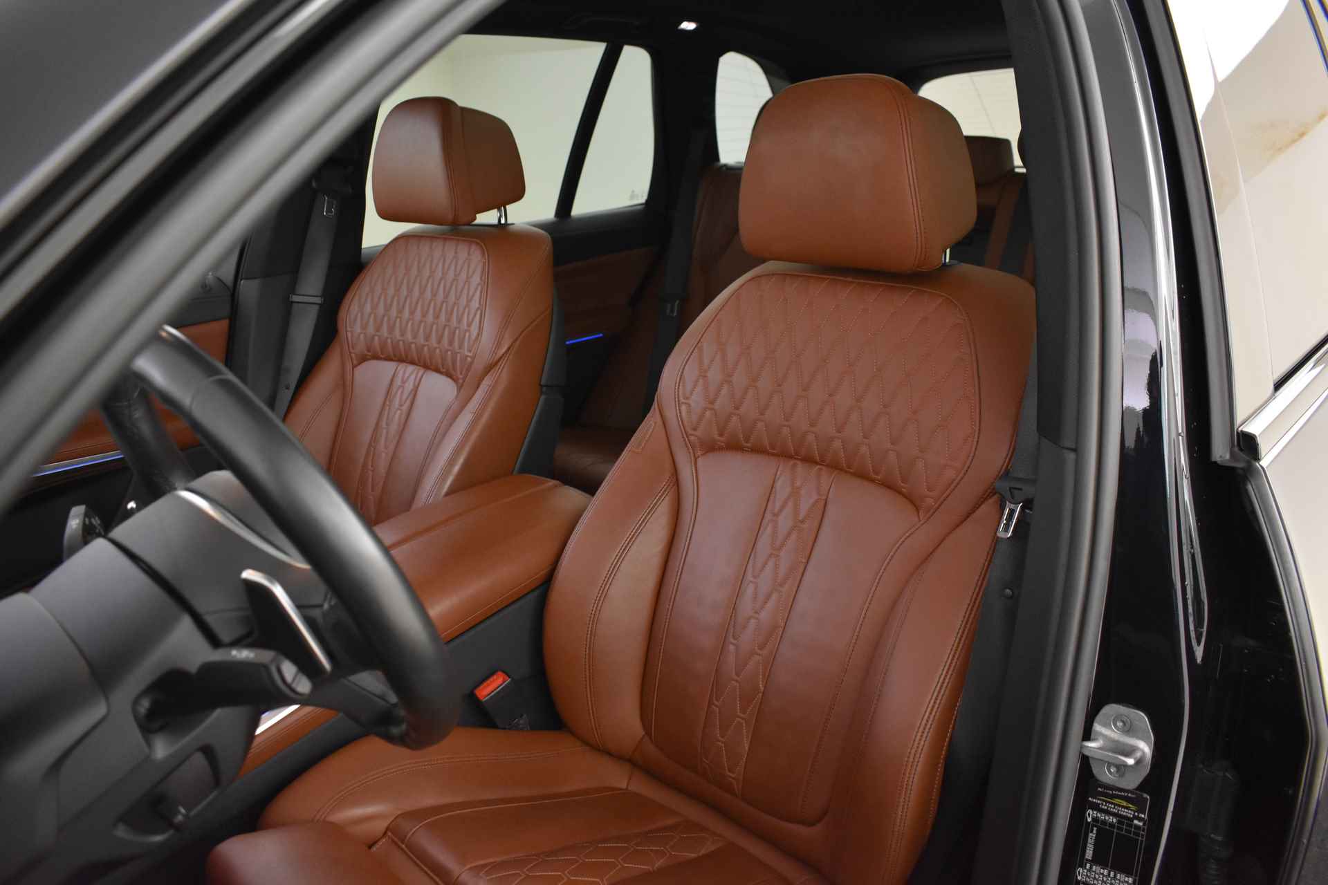 BMW X5 xDrive45e High Executive M Sport Automaat / Panoramadak Sky Lounge / Parking Assistant Plus / Adaptieve LED / Driving Assistant Professional / Adaptief onderstel - 6/60