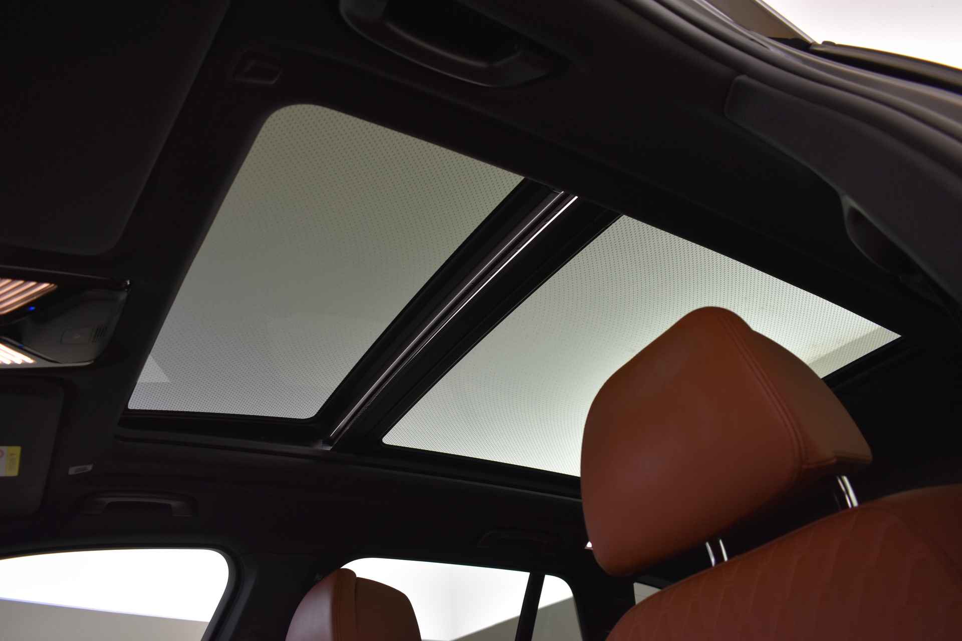 BMW X5 xDrive45e High Executive M Sport Automaat / Panoramadak Sky Lounge / Parking Assistant Plus / Adaptieve LED / Driving Assistant Professional / Adaptief onderstel - 10/60