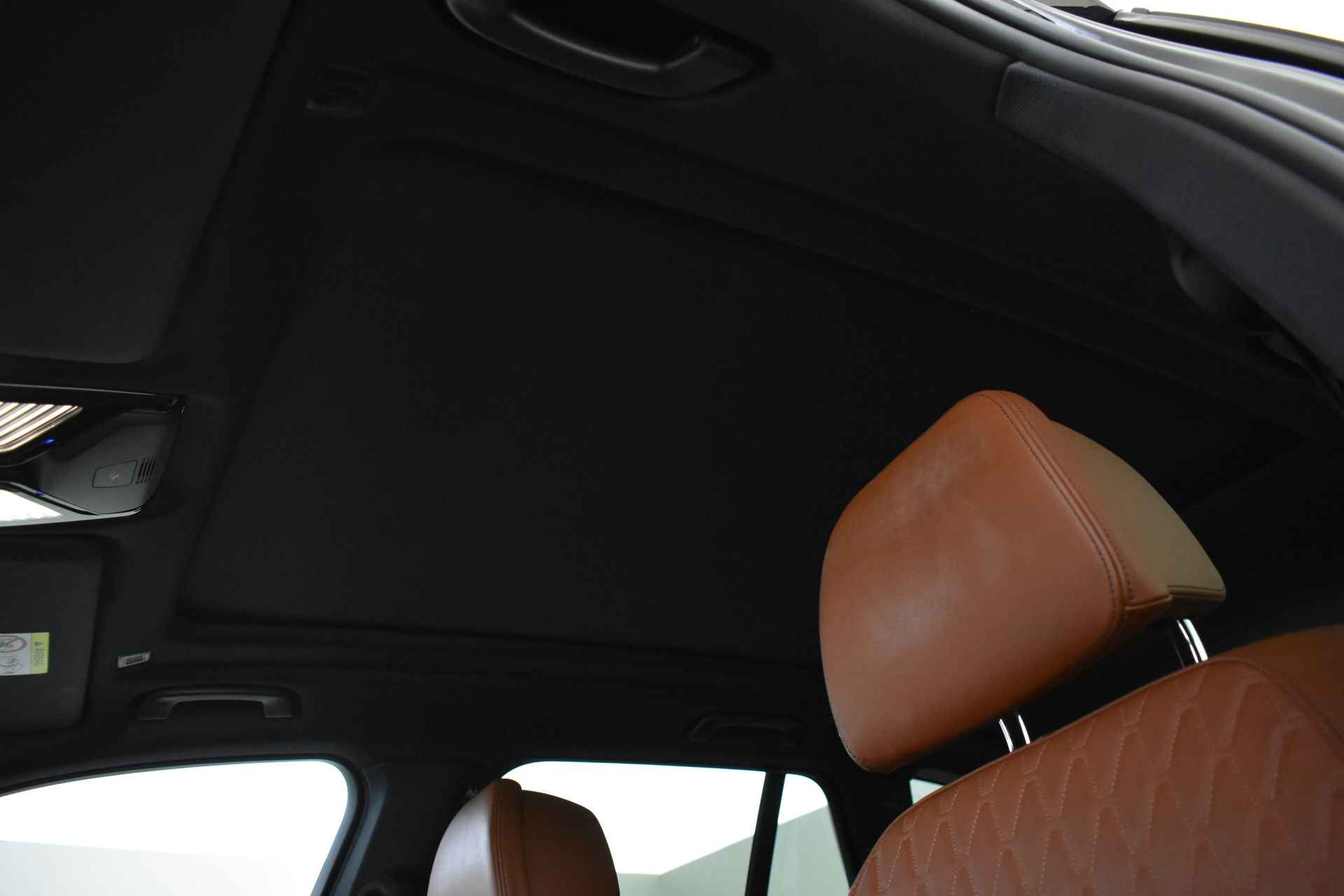 BMW X5 xDrive45e High Executive M Sport Automaat / Panoramadak Sky Lounge / Parking Assistant Plus / Adaptieve LED / Driving Assistant Professional / Adaptief onderstel - 11/60