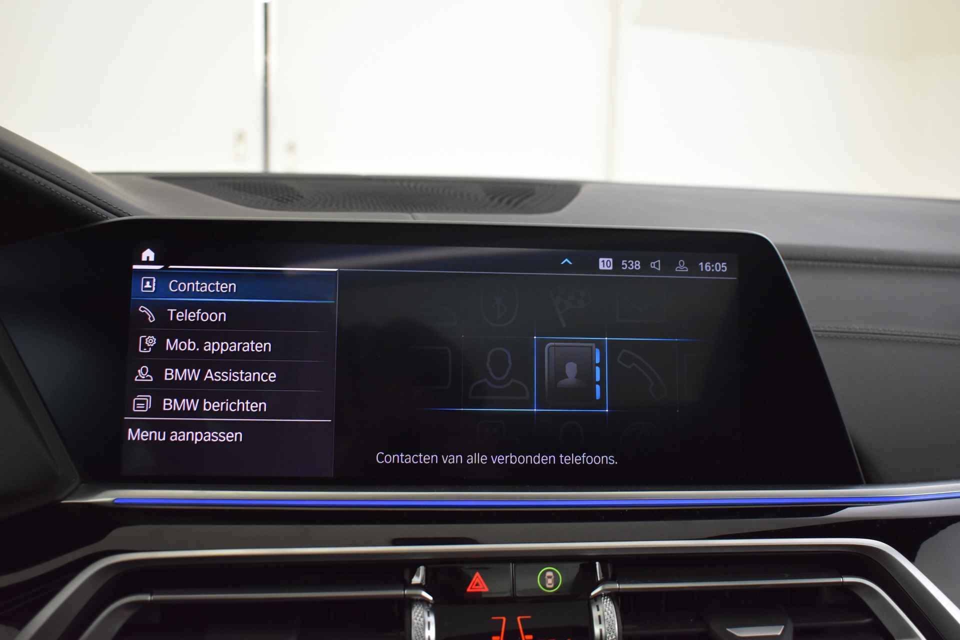 BMW X5 xDrive45e High Executive M Sport Automaat / Panoramadak Sky Lounge / Parking Assistant Plus / Adaptieve LED / Driving Assistant Professional / Adaptief onderstel - 45/60