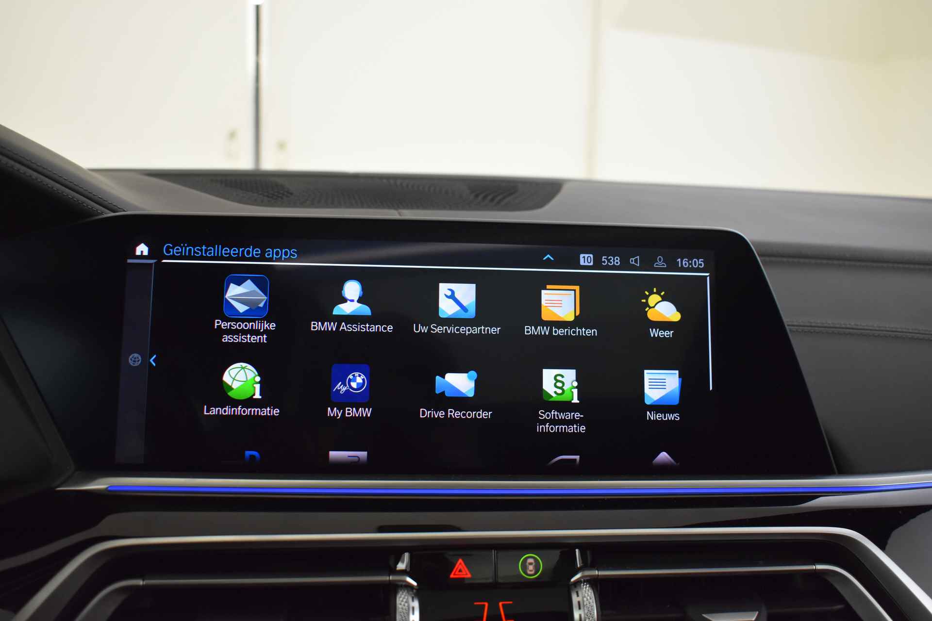 BMW X5 xDrive45e High Executive M Sport Automaat / Panoramadak Sky Lounge / Parking Assistant Plus / Adaptieve LED / Driving Assistant Professional / Adaptief onderstel - 46/60