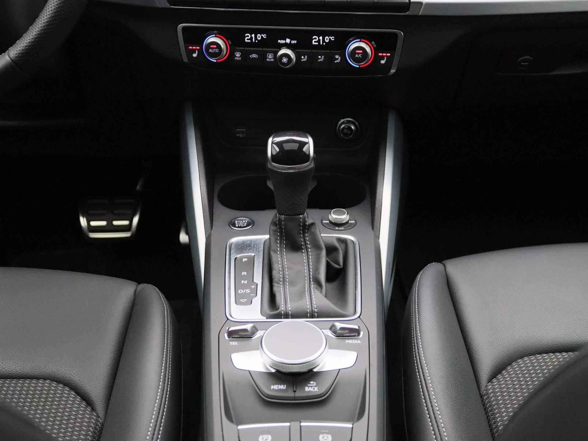 Audi Q2 35 TFSI S Edition 150 PK | S-line exterieur | S-line interieur | Automaat | Camera | Navigatie | Panoramadak | Adaptive Cruise Control | Stoelverwarming | Apple Carplay | Android Auto | Lichtmetalen velgen | Climate Control | SONOS Premium | Fabrieksgarantie | - 11/48
