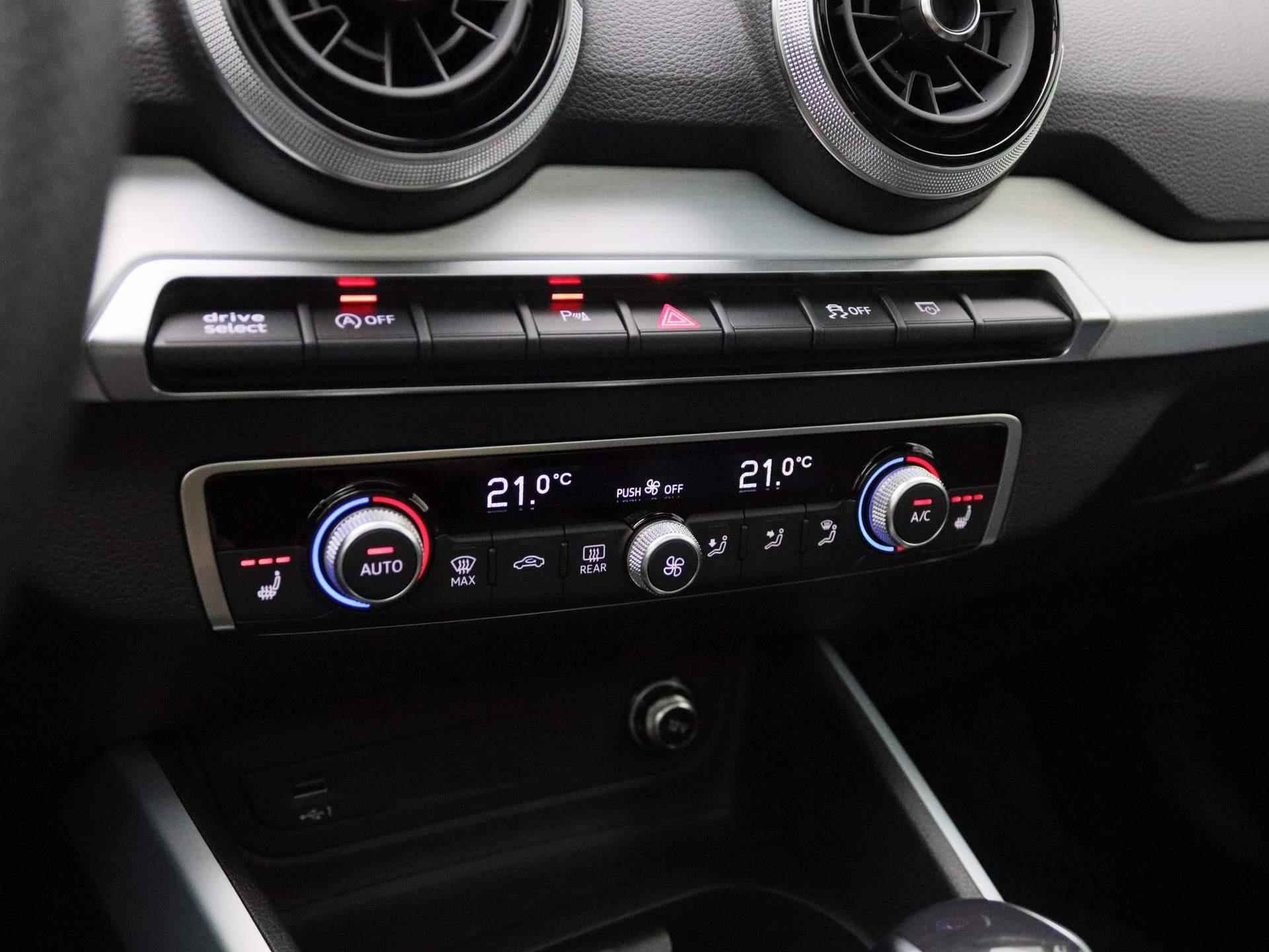 Audi Q2 35 TFSI S Edition 150 PK | S-line exterieur | S-line interieur | Automaat | Camera | Navigatie | Panoramadak | Adaptive Cruise Control | Stoelverwarming | Apple Carplay | Android Auto | Lichtmetalen velgen | Climate Control | SONOS Premium | Fabrieksgarantie | - 22/48