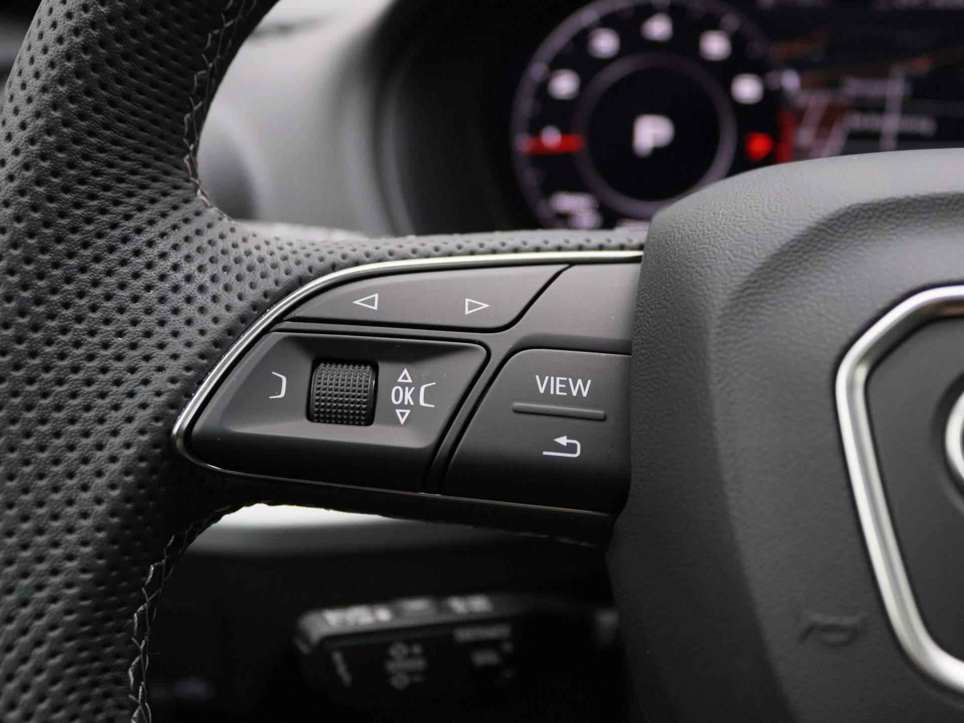 Audi Q2 35 TFSI S Edition 150 PK | S-line exterieur | S-line interieur | Automaat | Camera | Navigatie | Panoramadak | Adaptive Cruise Control | Stoelverwarming | Apple Carplay | Android Auto | Lichtmetalen velgen | Climate Control | SONOS Premium | Fabrieksgarantie | - 26/48