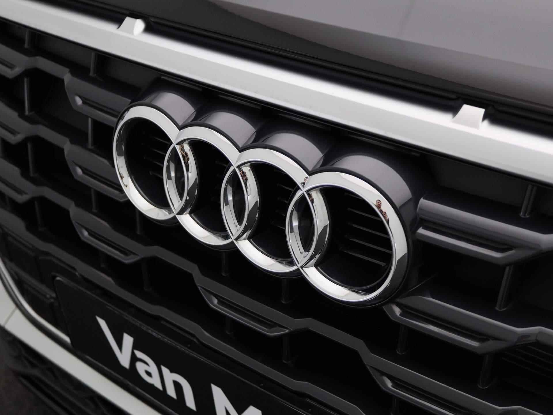 Audi Q2 35 TFSI S Edition 150 PK | S-line exterieur | S-line interieur | Automaat | Camera | Navigatie | Panoramadak | Adaptive Cruise Control | Stoelverwarming | Apple Carplay | Android Auto | Lichtmetalen velgen | Climate Control | SONOS Premium | Fabrieksgarantie | - 45/48