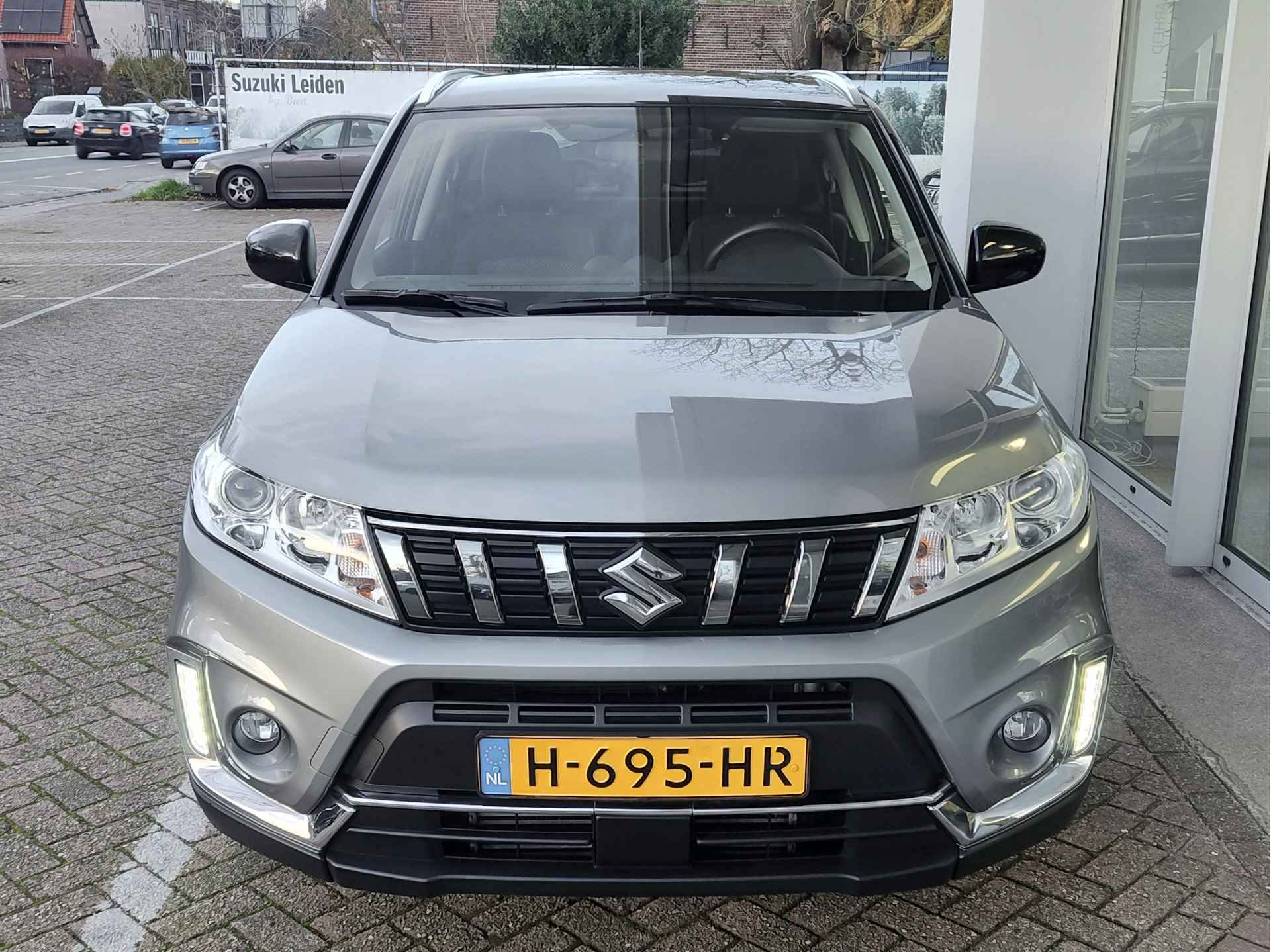 Suzuki Vitara 1.0 BOOSTERJET SELECT AUTOMAAT Navi | Stoelverwarming | Trekhaak!! - 9/37