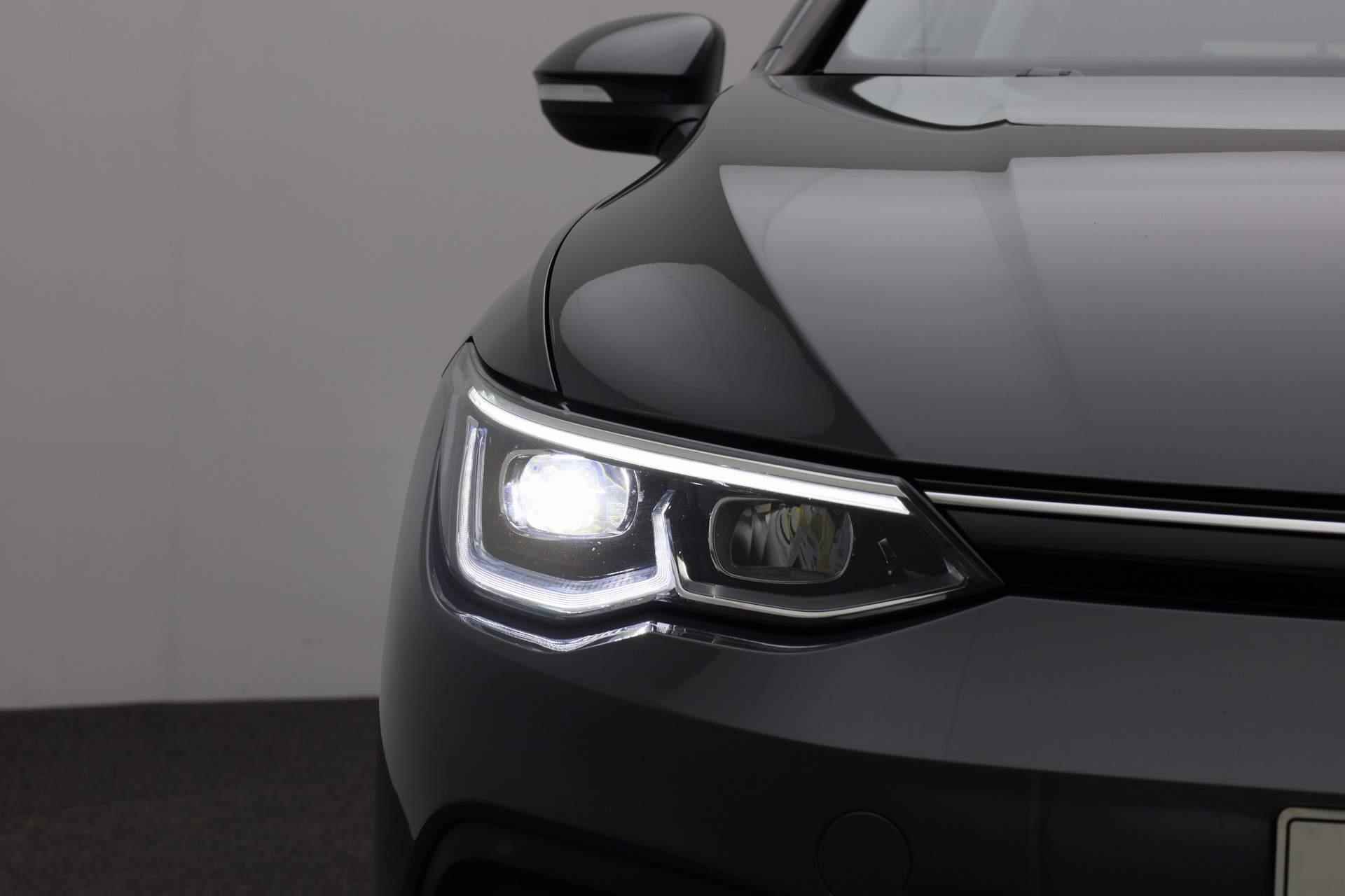 Volkswagen Golf 1.0 eTSI 110PK DSG Life Business | Navi | Camera | ACC | LED plus | 17 inch - 6/40
