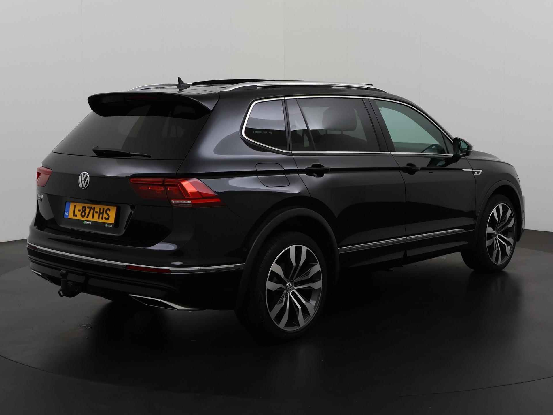 Volkswagen Tiguan Allspace 1.5 TSI Highline R Line 7 persoons | Trekhaak | Panoramadak | Dynaudio | 20" Suzuka | Zondag Open! - 4/47