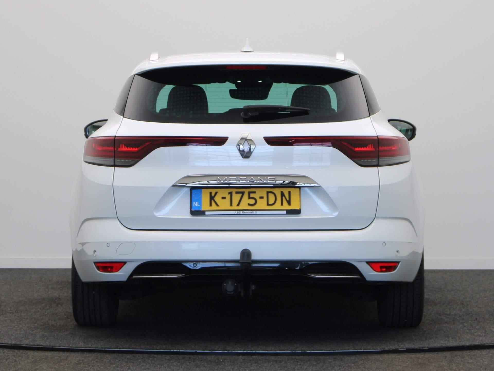 Renault Mégane Estate 140pk TCe Business Edition One | Premium Bose Audio | Lederen bekleding | Trekhaak | Stoelverwarming | - 7/57