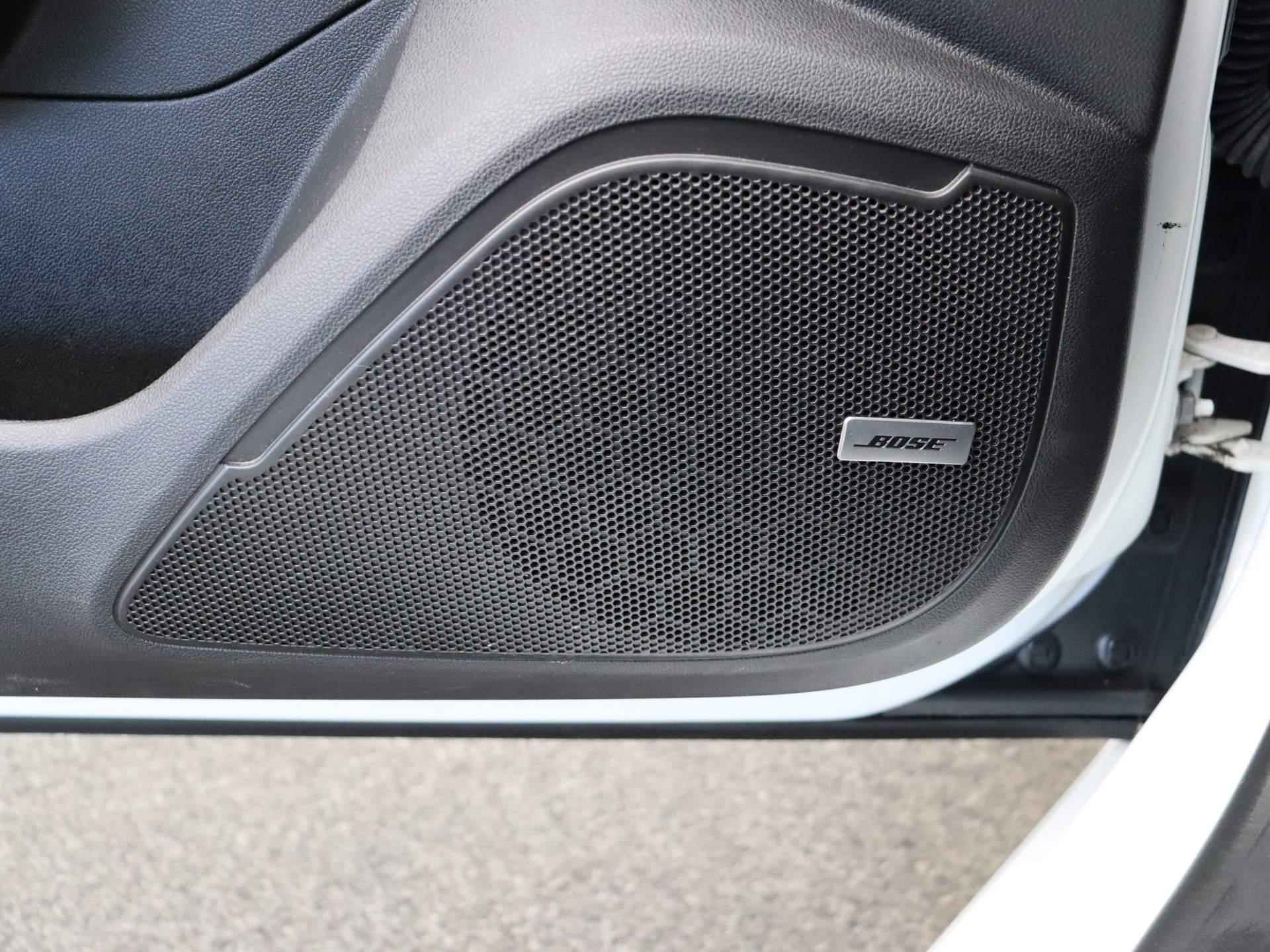 Renault Mégane Estate 140pk TCe Business Edition One | Premium Bose Audio | Lederen bekleding | Trekhaak | Stoelverwarming | - 21/57