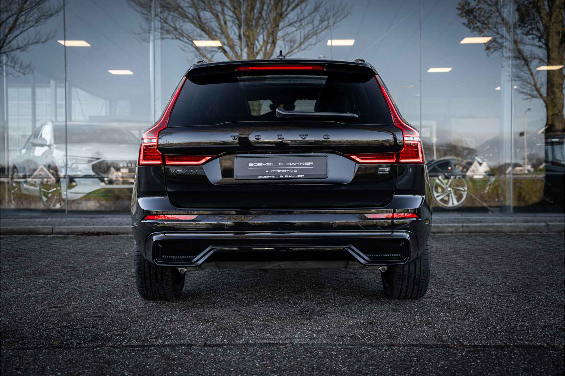 Volvo XC60 2.0 Recharge T6 AWD Black Edition -LONG RANGE - 32/80