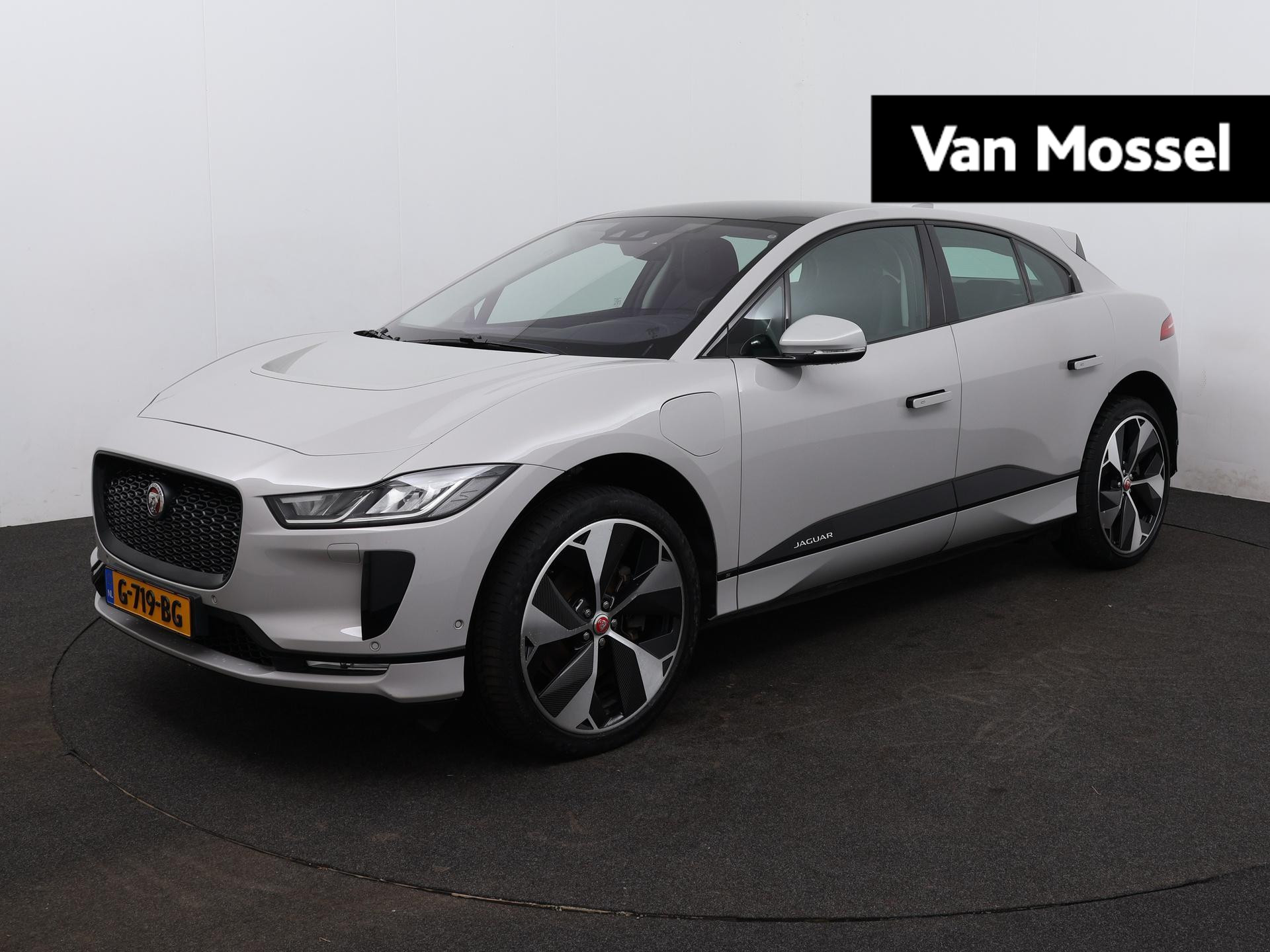 Jaguar I-PACE EV400 Business Edition S 90 kWh | Automaat | Panorama dak | Virtual cockpit | Navigatie | Stoel verwarming | Apple carplay | Climate control | Parkeer sensoren Meridian Sound