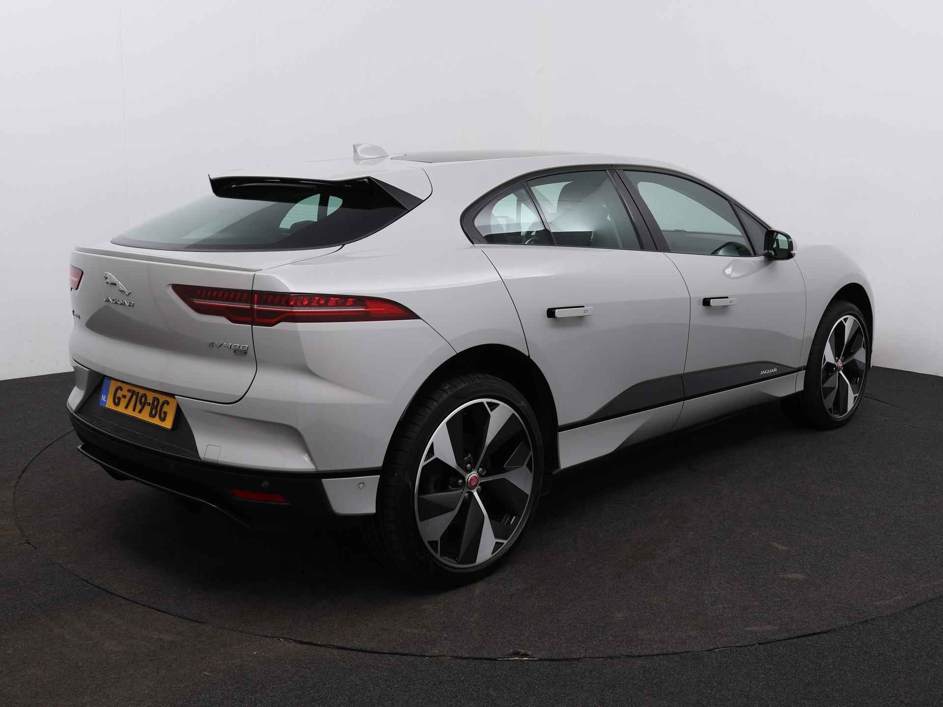 Jaguar I-PACE EV400 Business Edition S 90 kWh | Automaat | Panorama dak | Virtual cockpit | Navigatie | Stoel verwarming | Apple carplay | Climate control | Parkeer sensoren Meridian Sound - 4/30